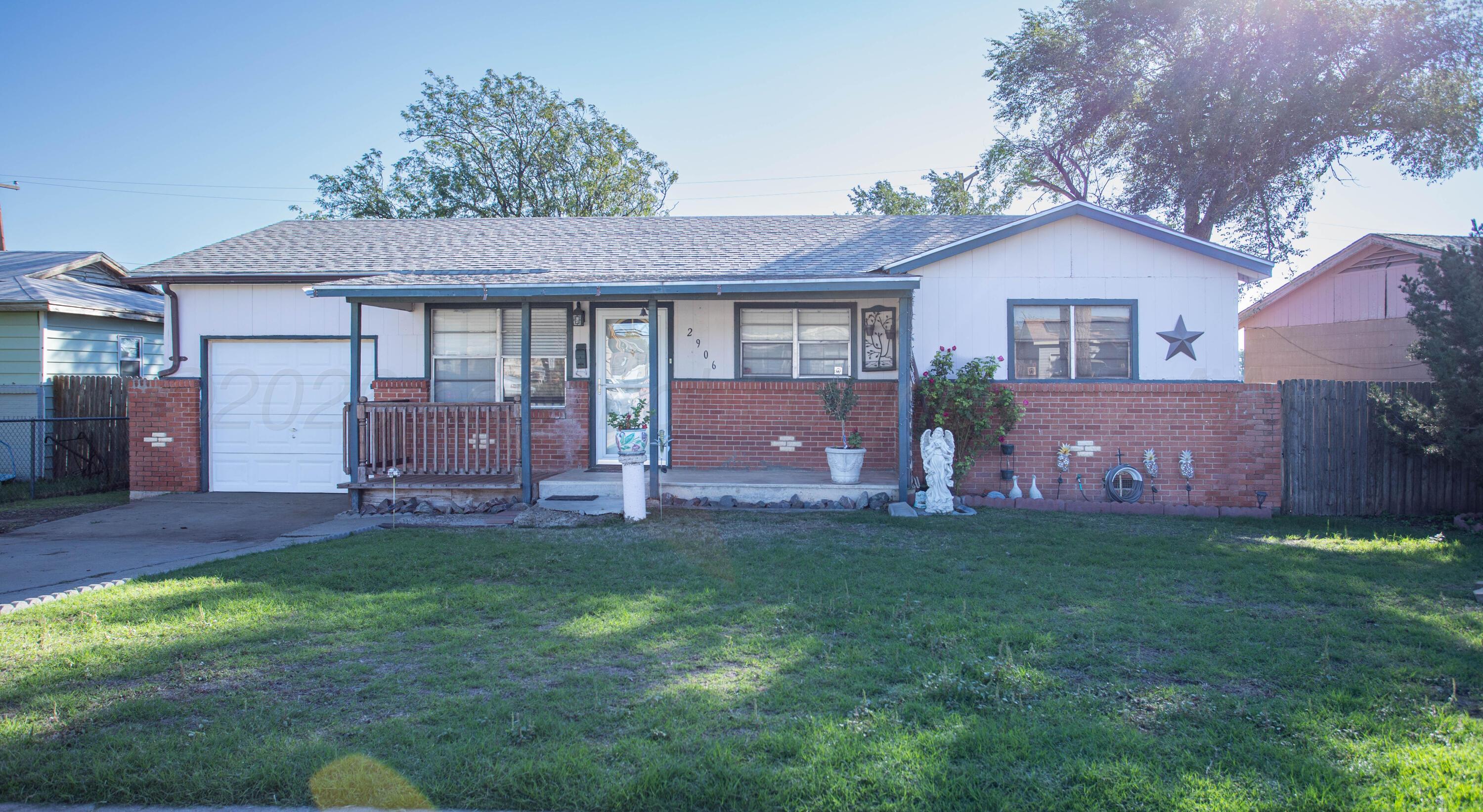 2906 N Vernon Property Photo 12