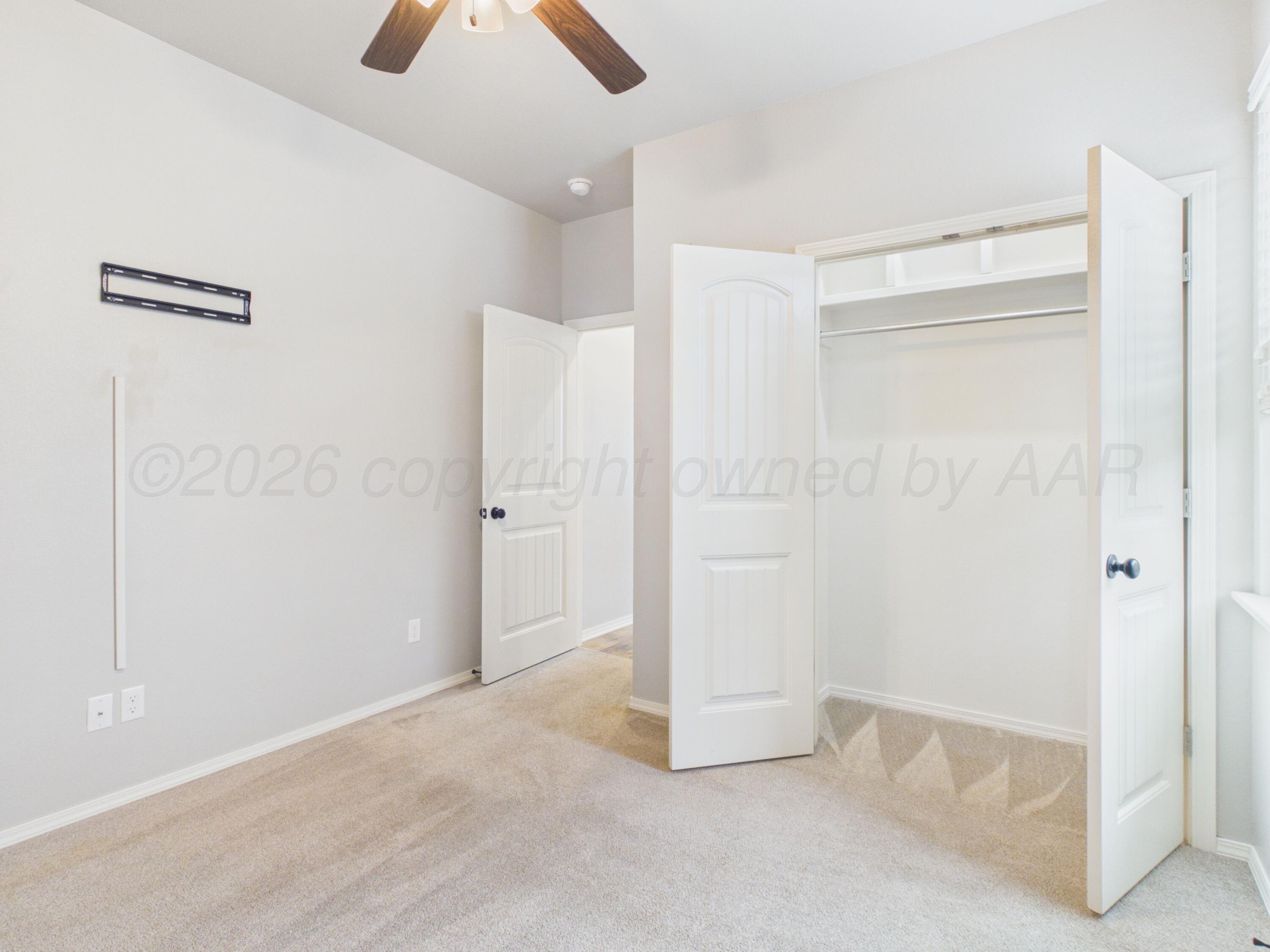 7703 Crestline Drive Property Photo 14