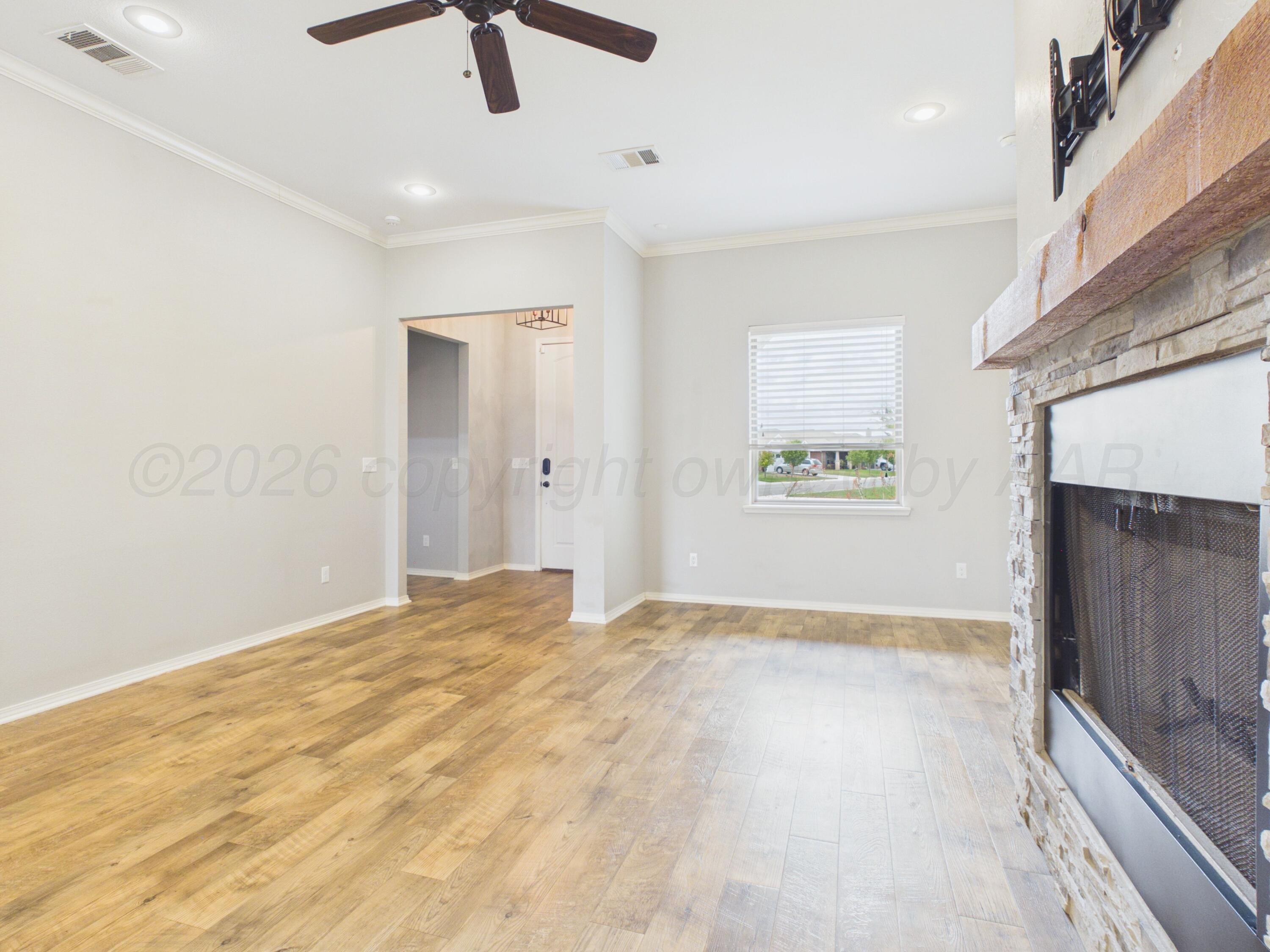 7703 Crestline Drive Property Photo 22