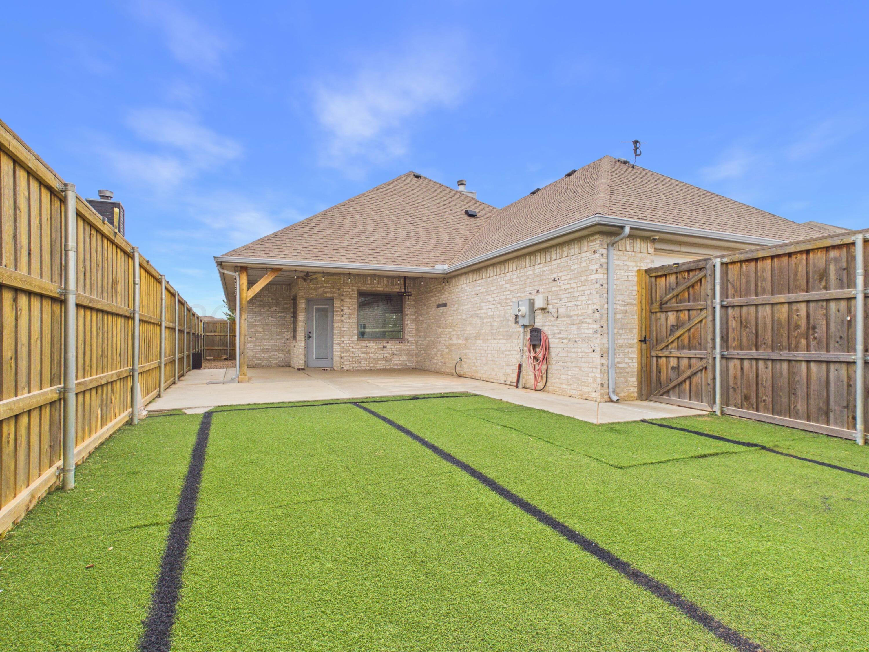 7703 Crestline Drive Property Photo 35