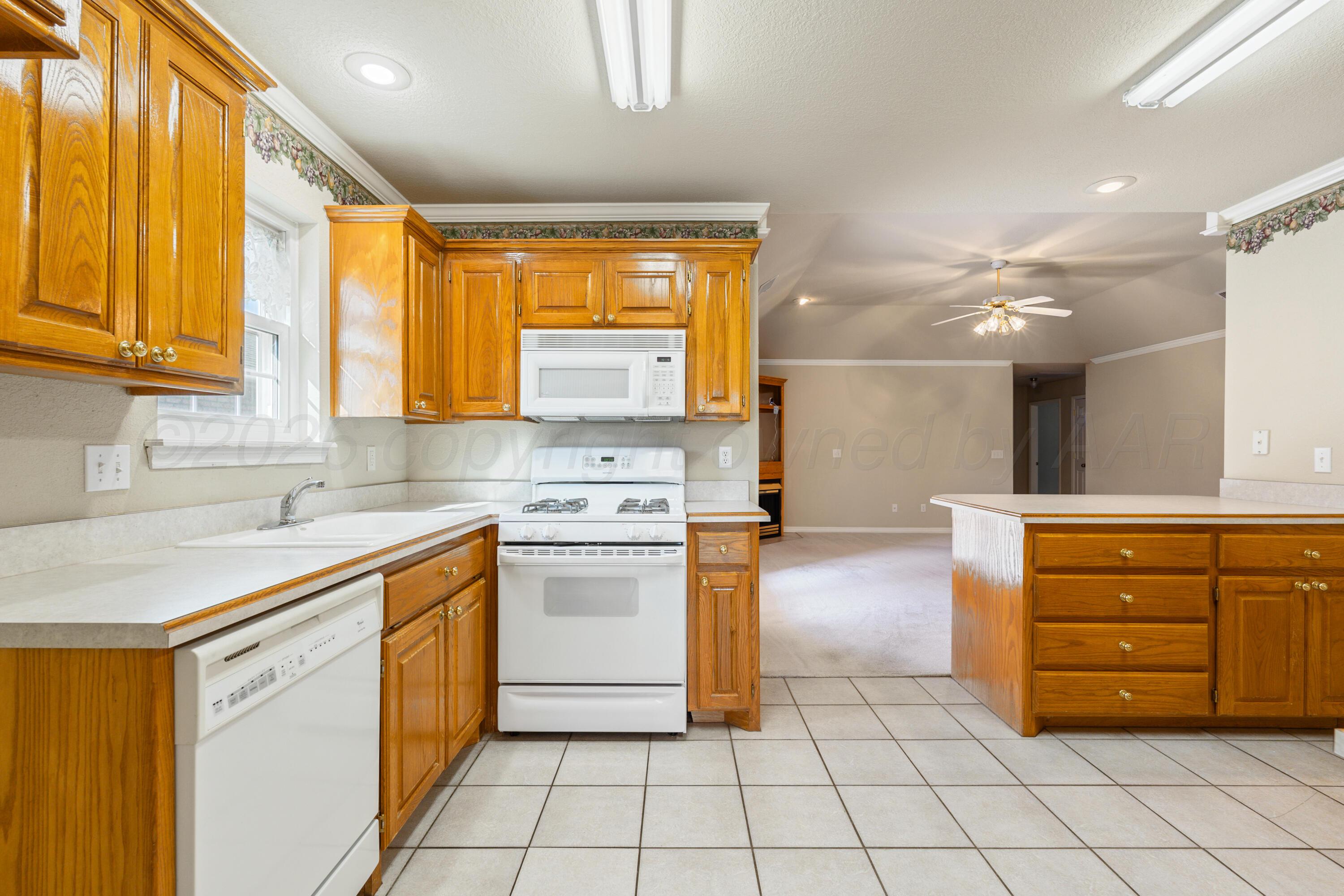 7514 Aspire Place Property Photo 4