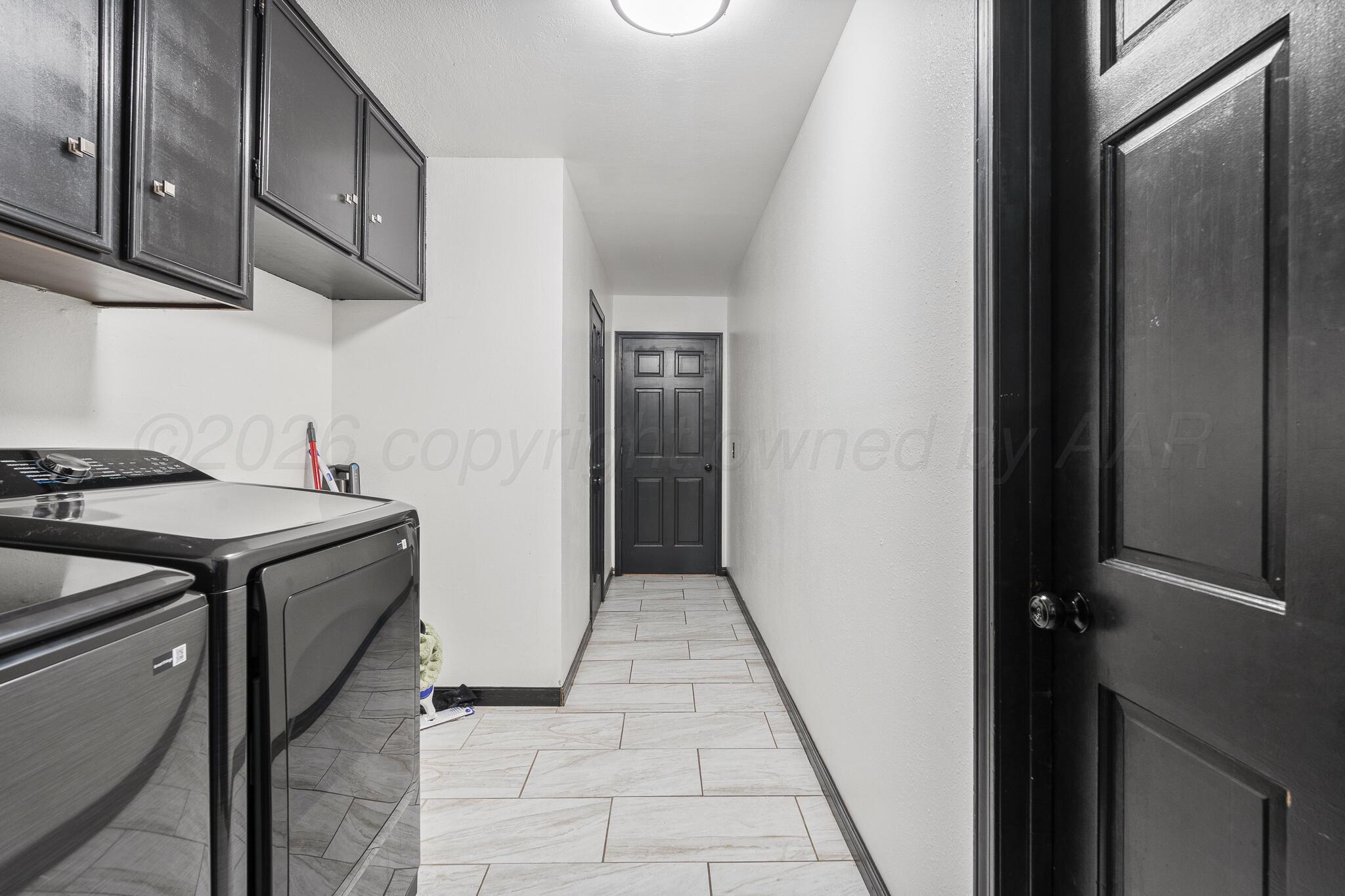 7608 Canode Drive Property Photo 18