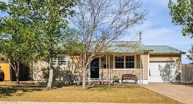1301 Cooley Drive Property Photo 1