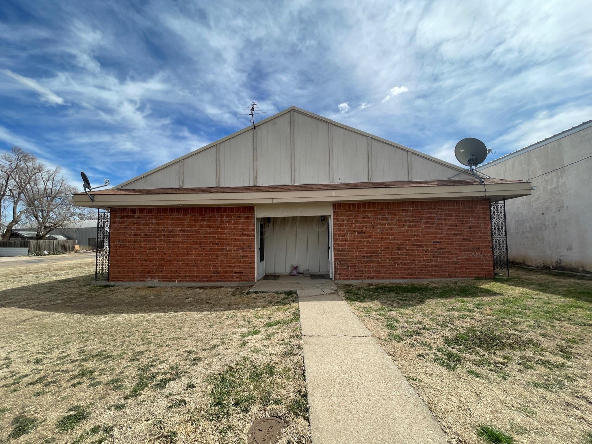 110 Broadway Property Photo 1