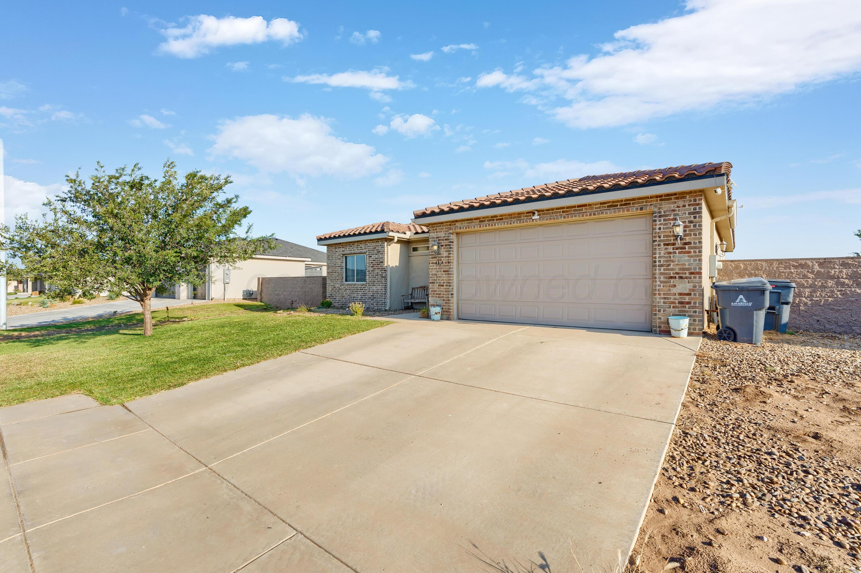 1202 Cabernet Way Property Photo 2