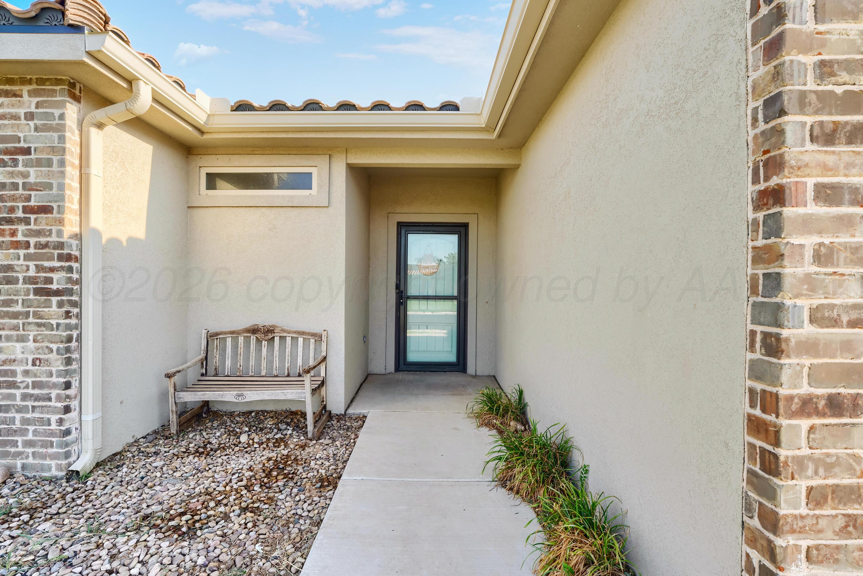 1202 Cabernet Way Property Photo 4