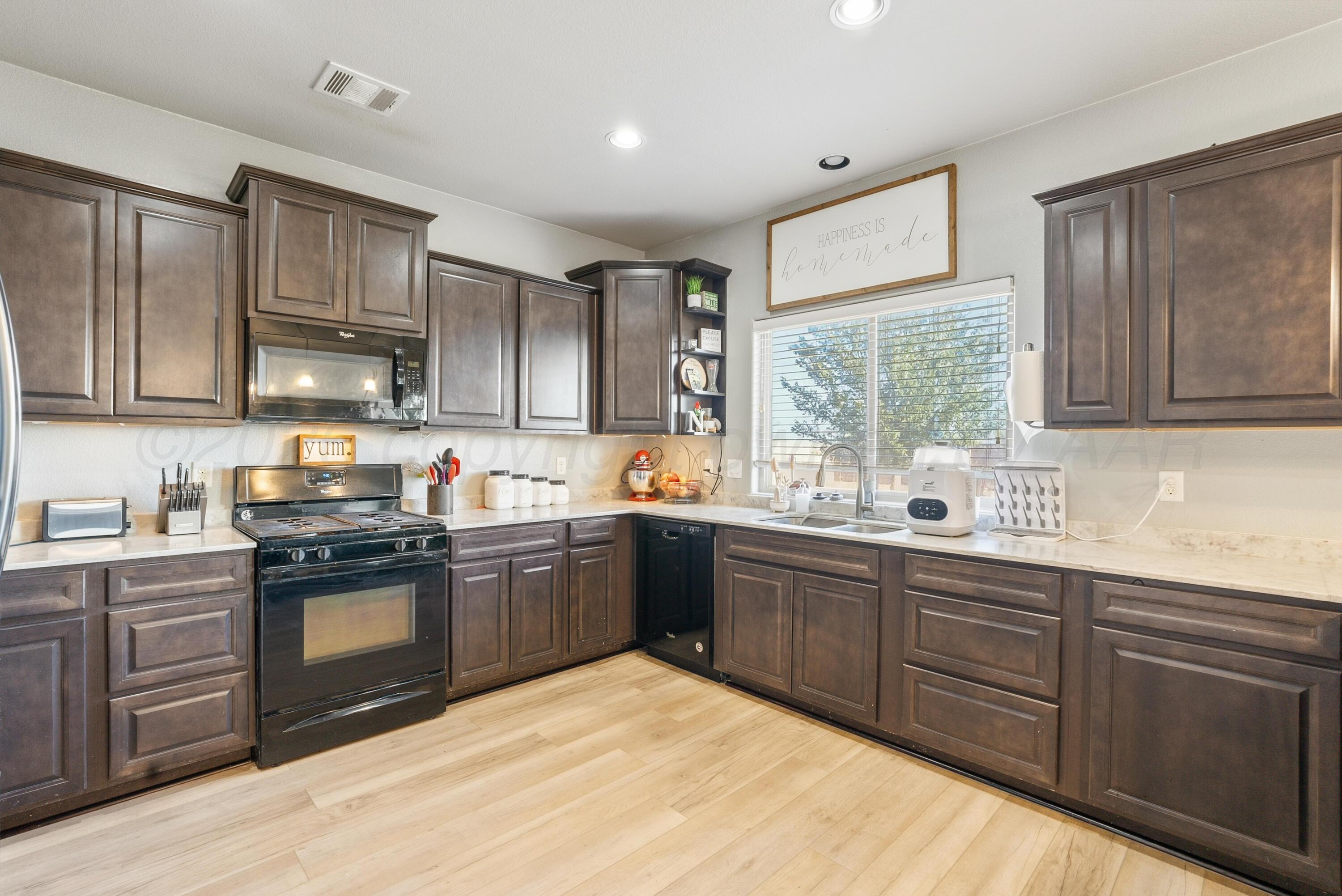 1202 Cabernet Way Property Photo 10