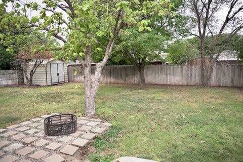 406 Lair Lane Property Photo 26
