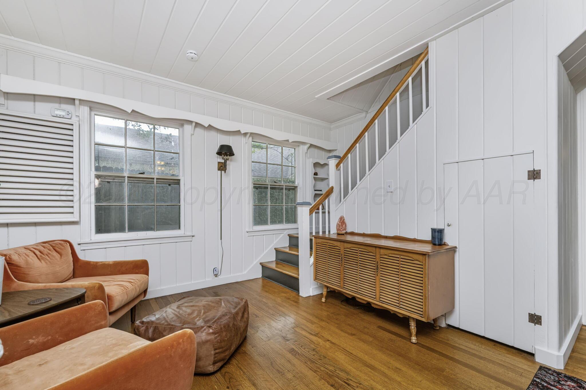 1519 S Travis Street Property Photo 21