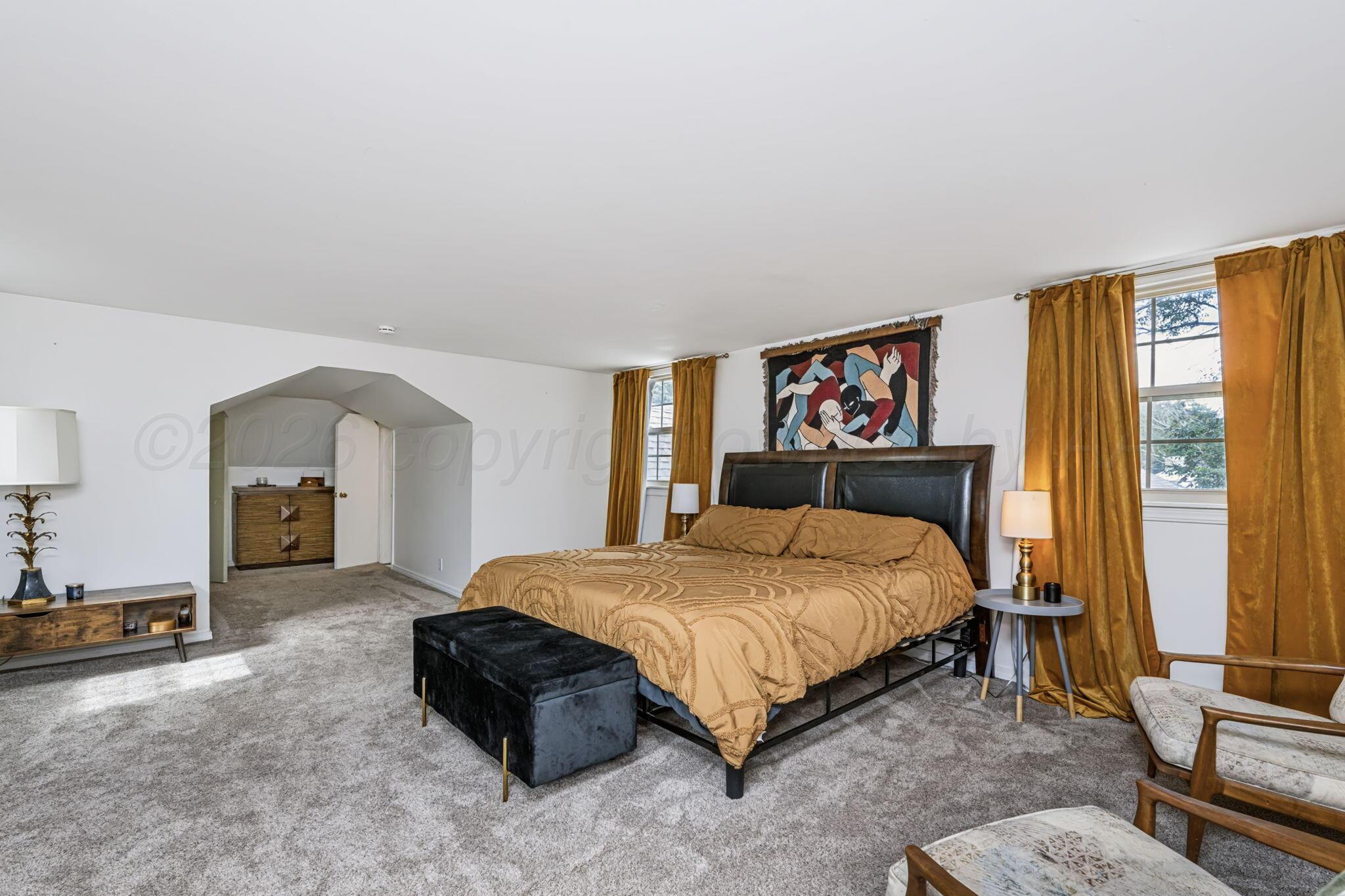 1519 S Travis Street Property Photo 22
