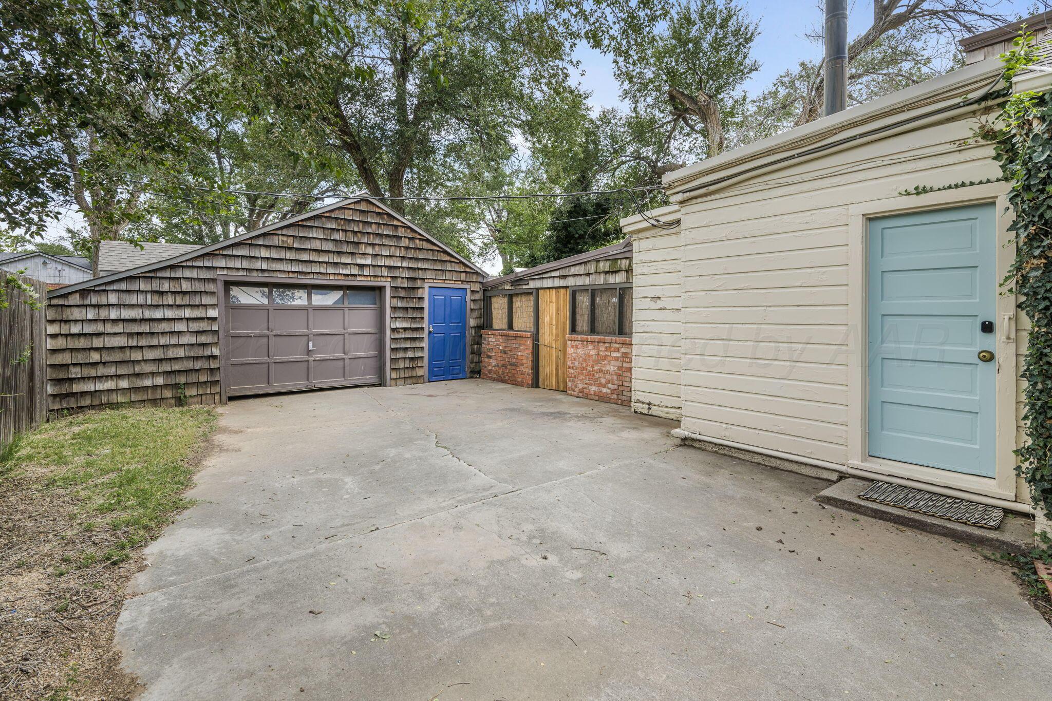 1519 S Travis Street Property Photo 30