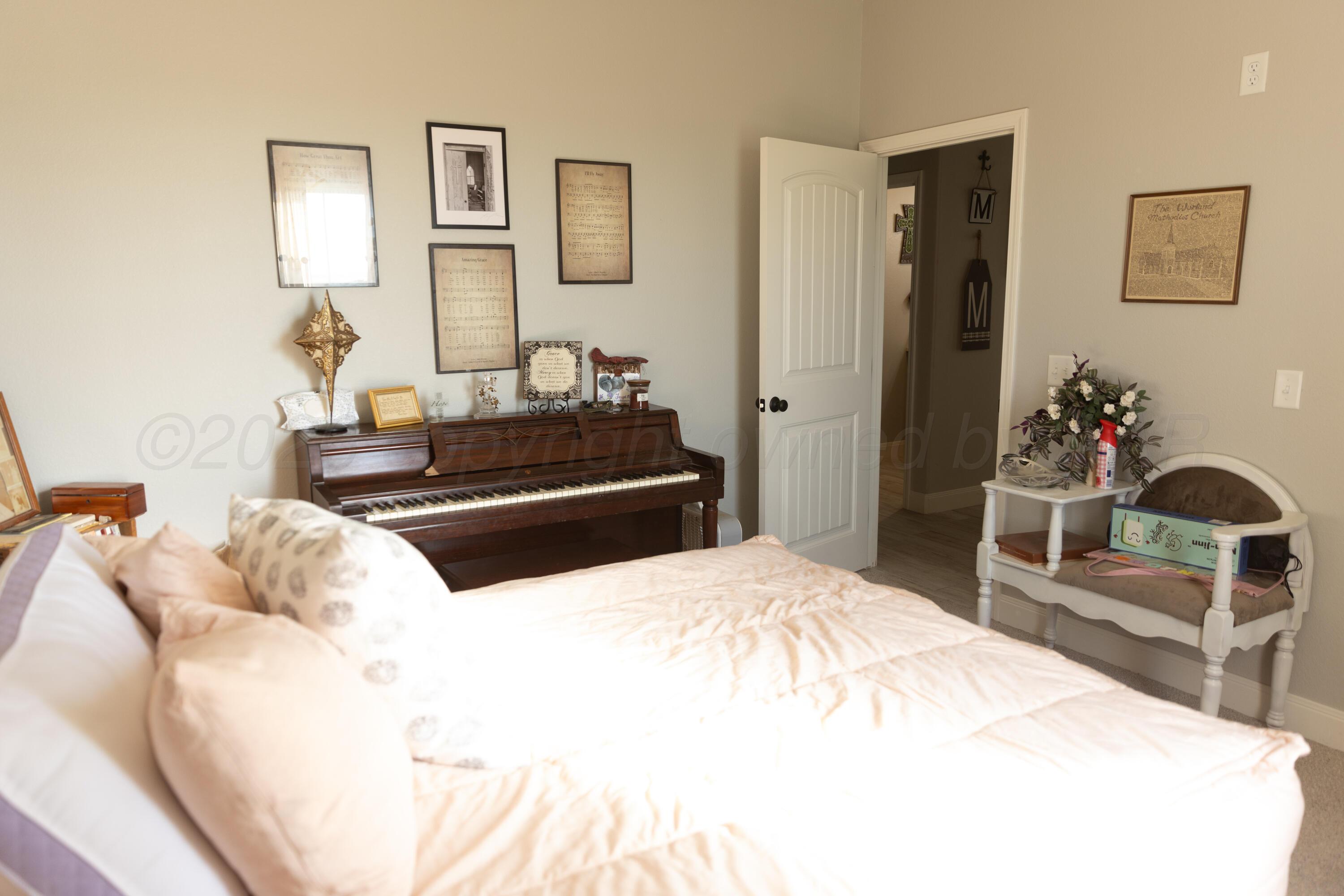 3843 County Road Hb Property Photo 14