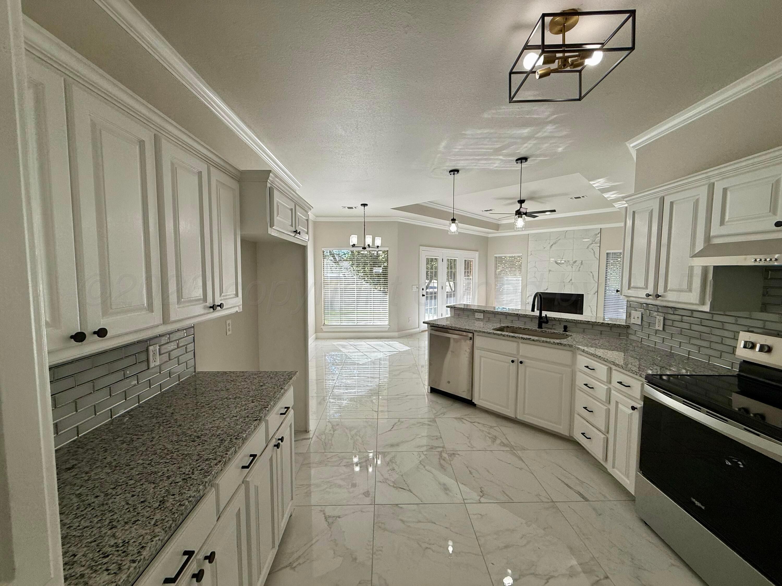 2105 Briarwood Drive Property Photo 9