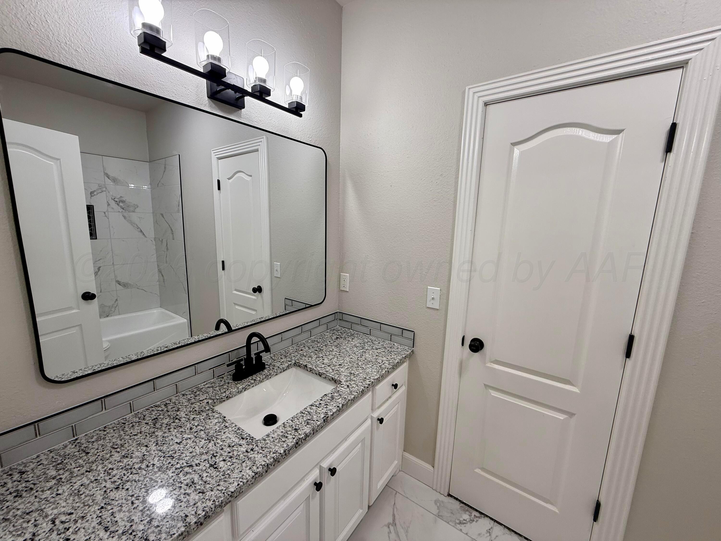2105 Briarwood Drive Property Photo 23