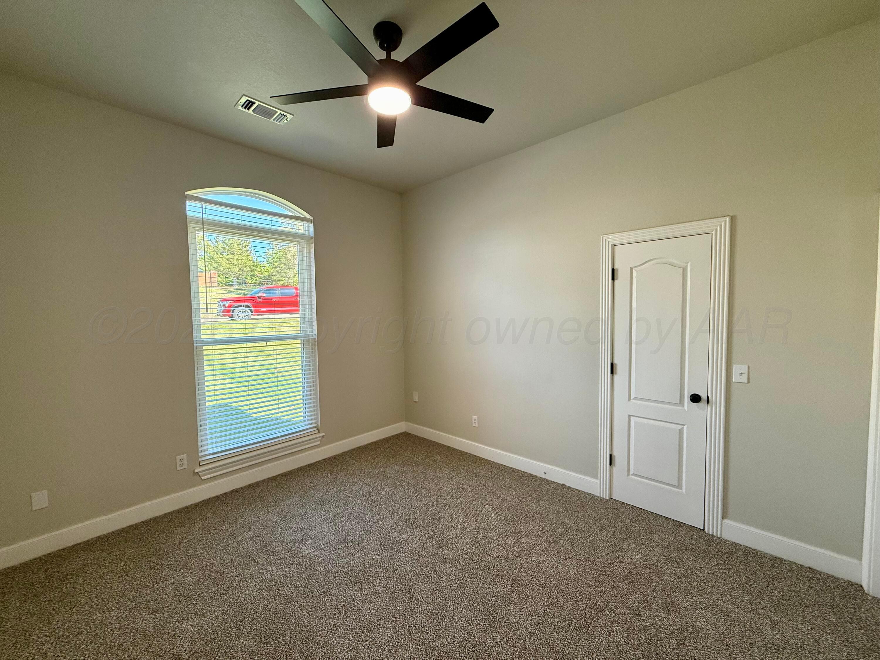 2105 Briarwood Drive Property Photo 24