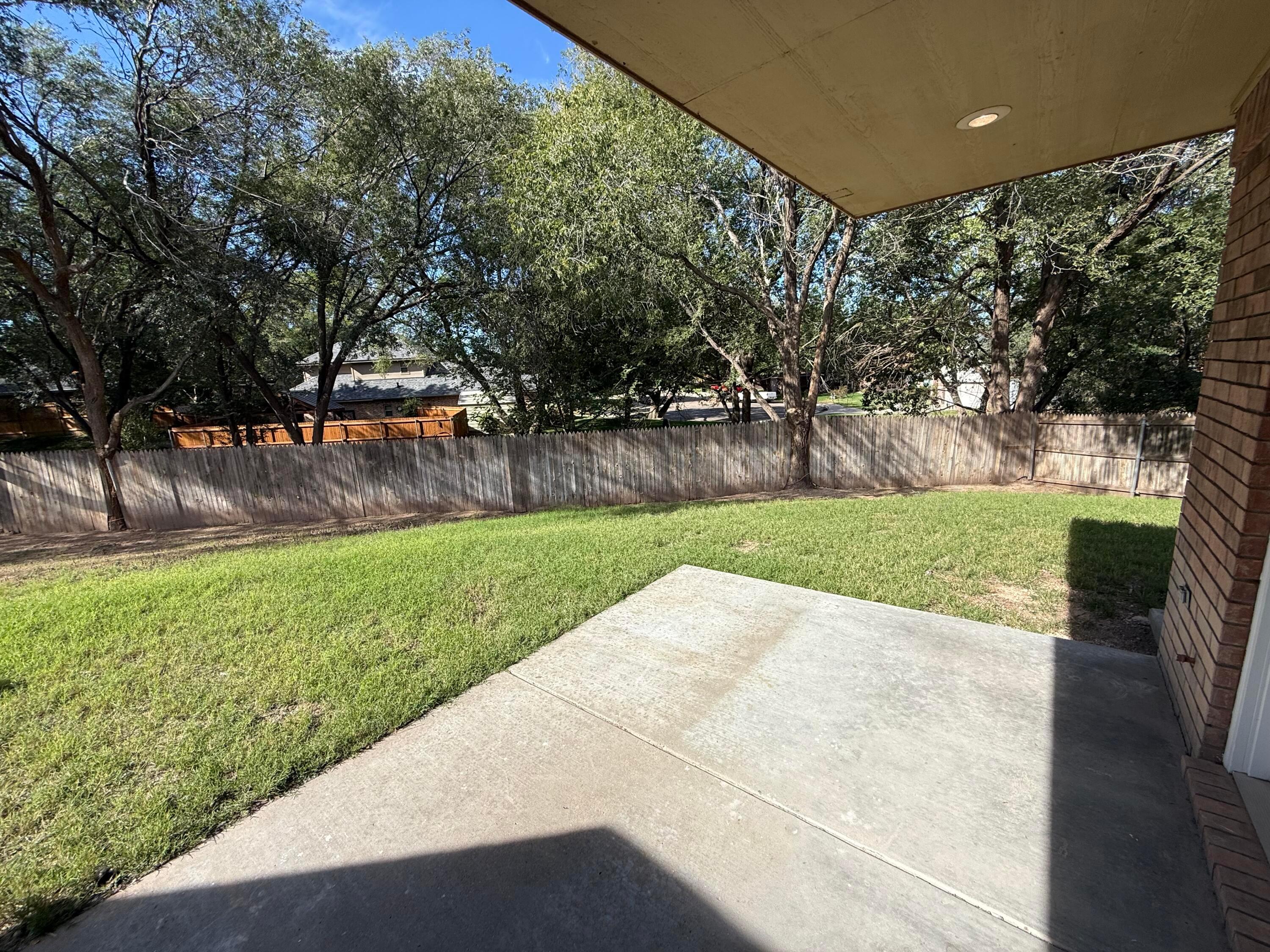 2105 Briarwood Drive Property Photo 27