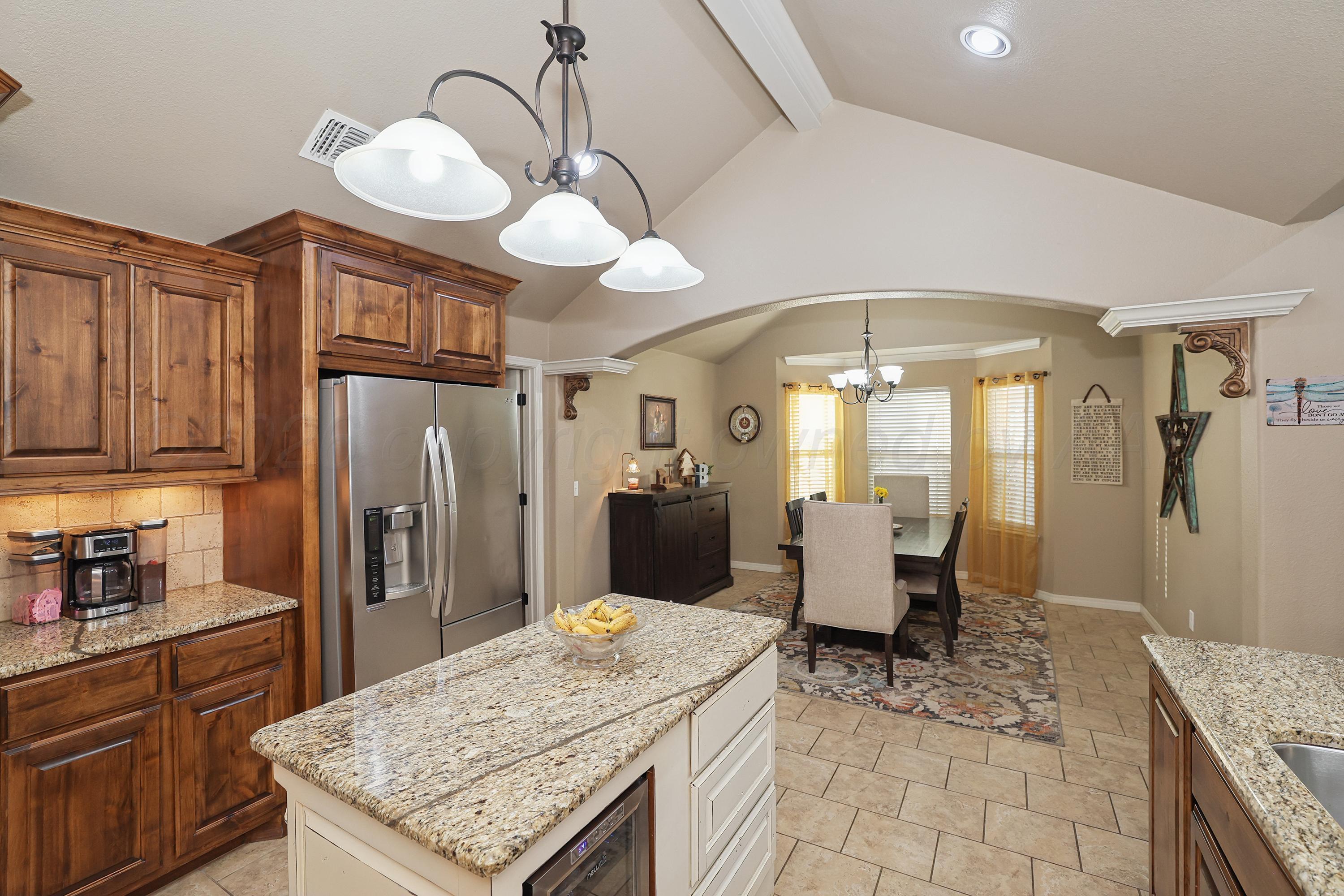 9908 Addelyn Avenue Property Photo 11