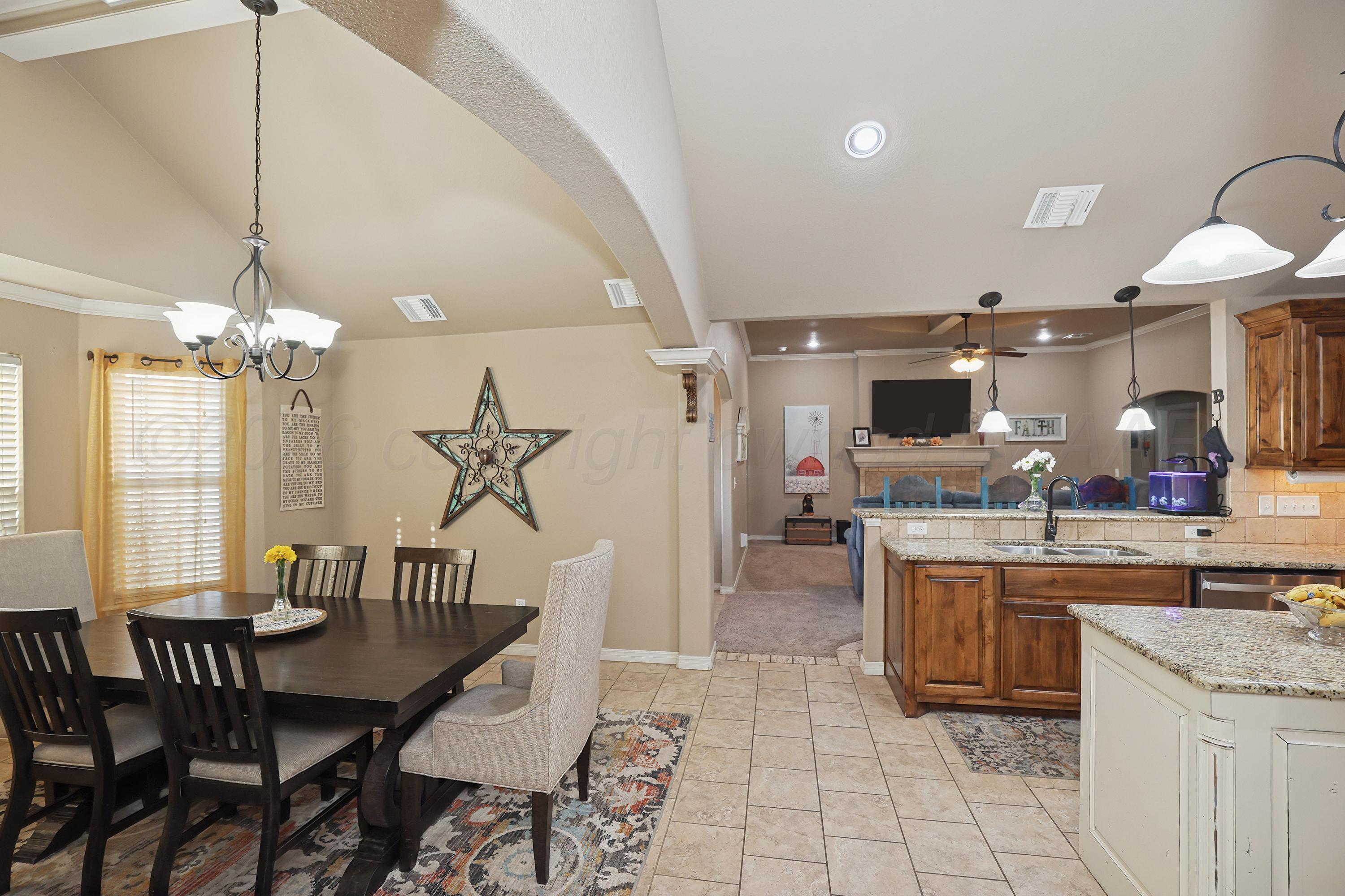 9908 Addelyn Avenue Property Photo 12