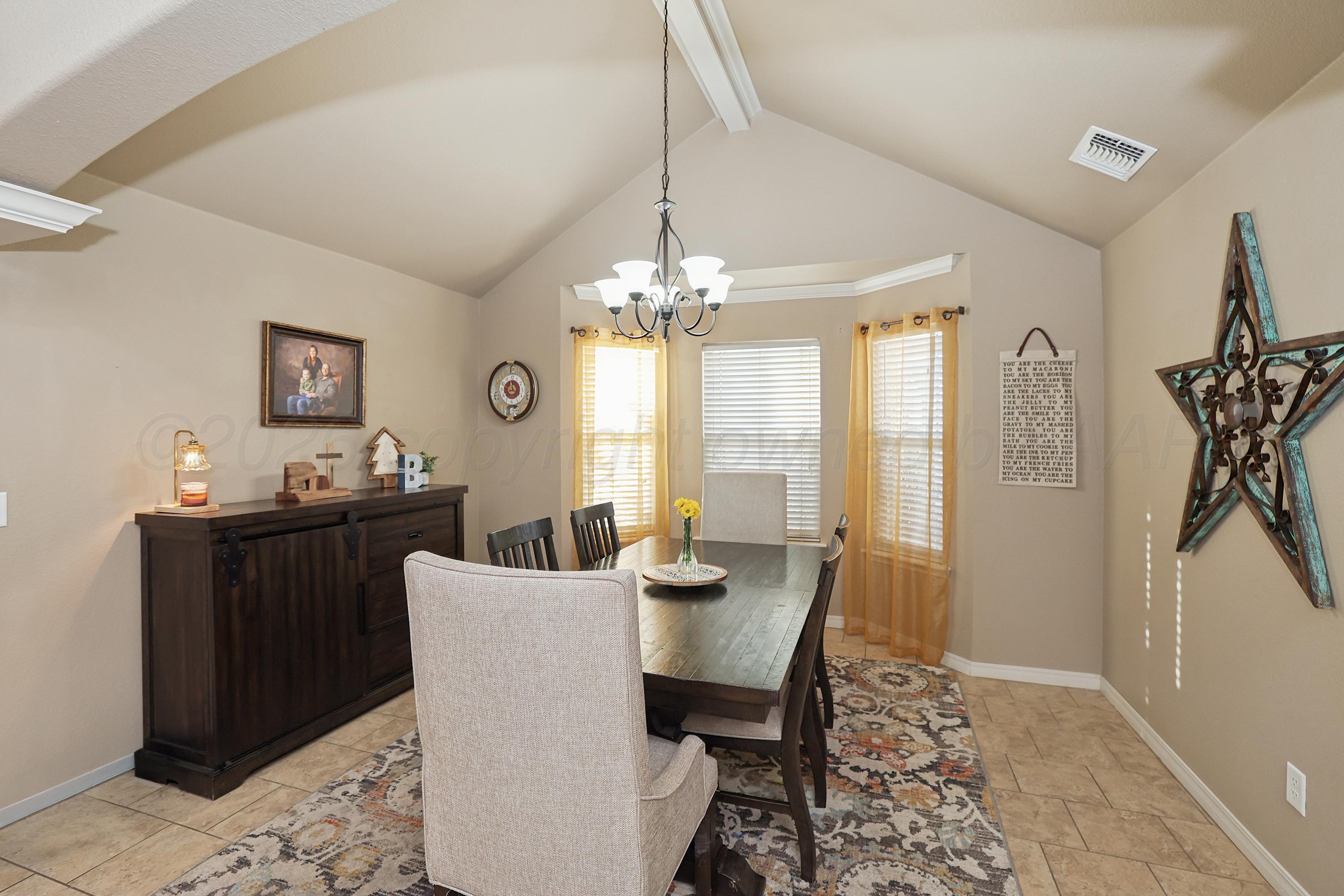 9908 Addelyn Avenue Property Photo 14