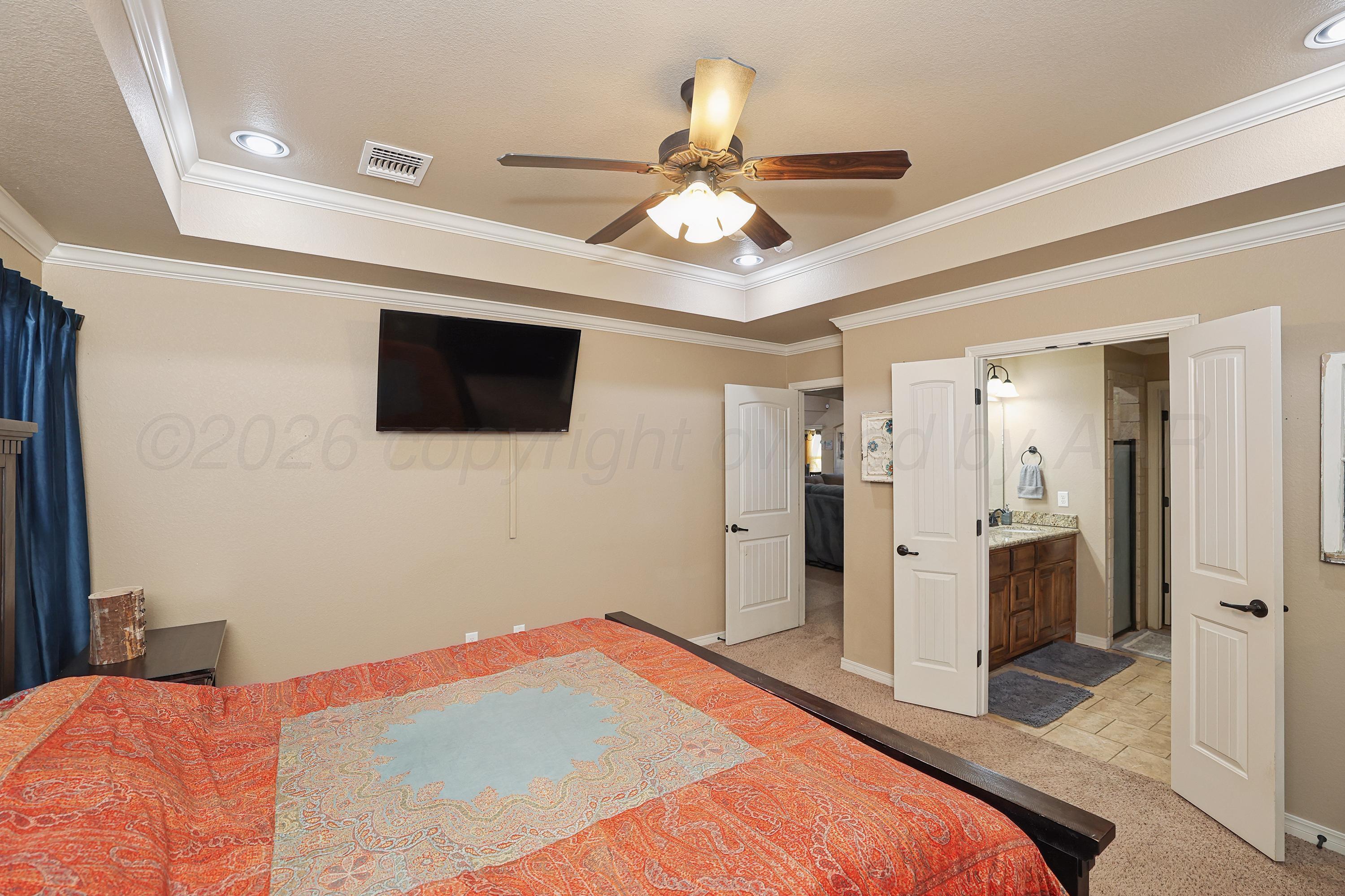 9908 Addelyn Avenue Property Photo 16
