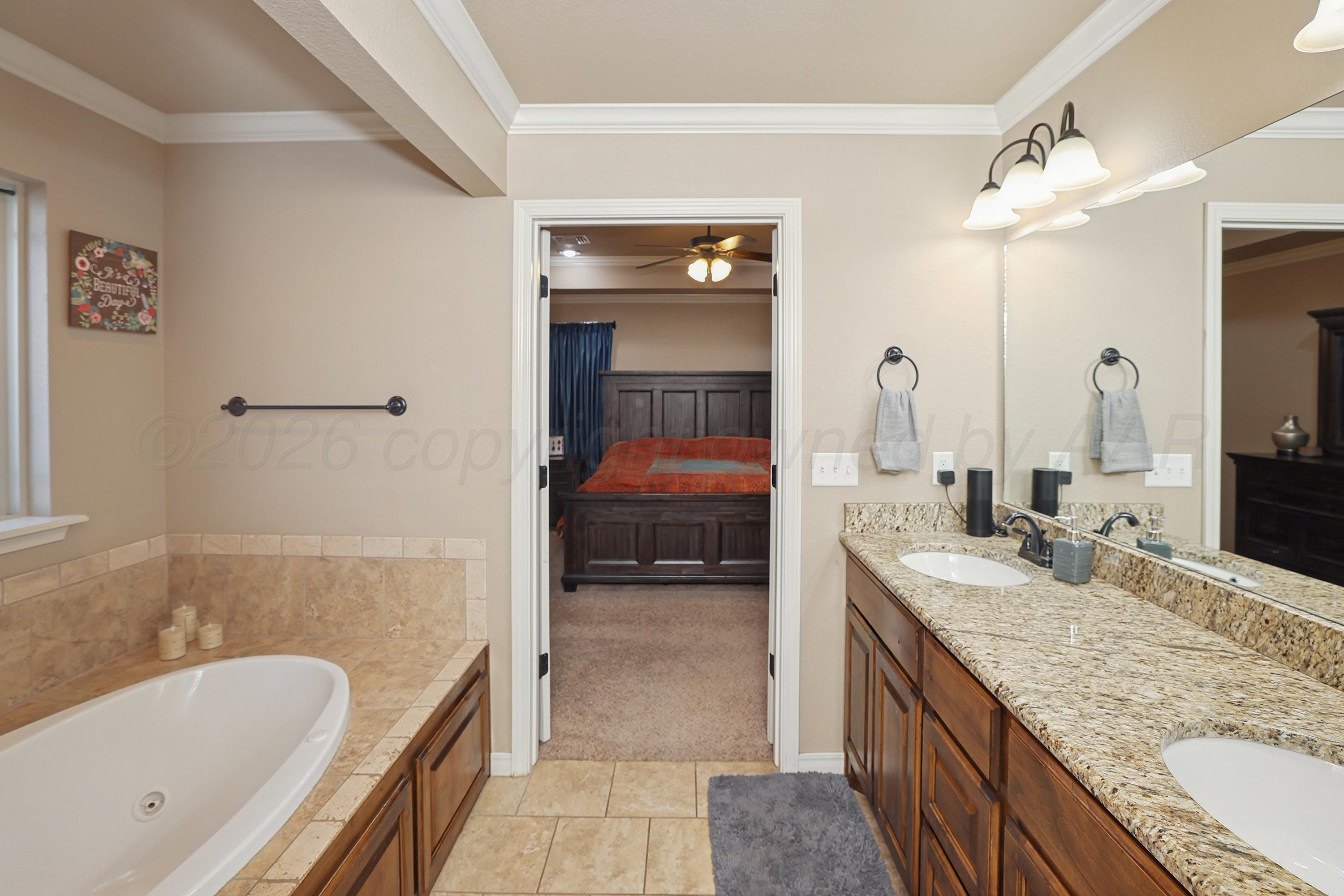 9908 Addelyn Avenue Property Photo 18