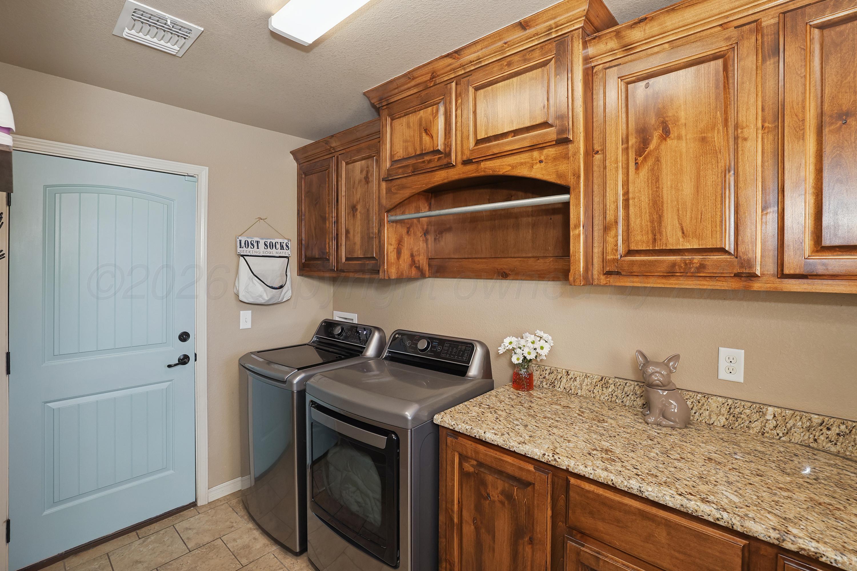 9908 Addelyn Avenue Property Photo 30