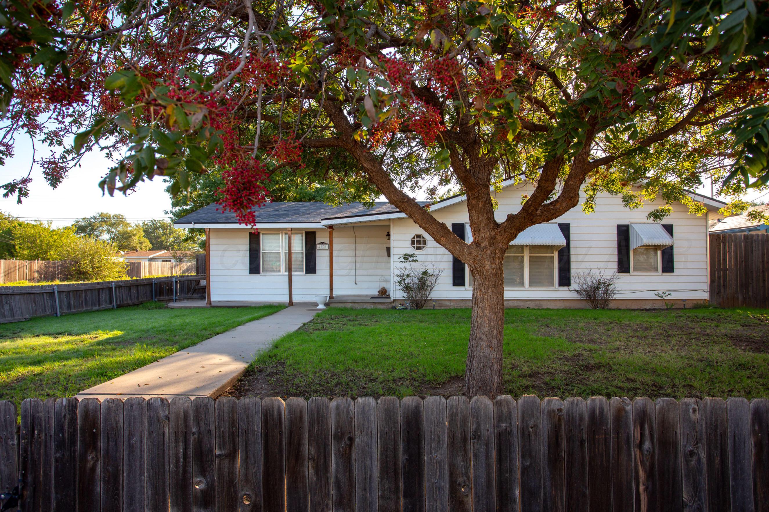 4301 S Fannin Street Property Photo 2
