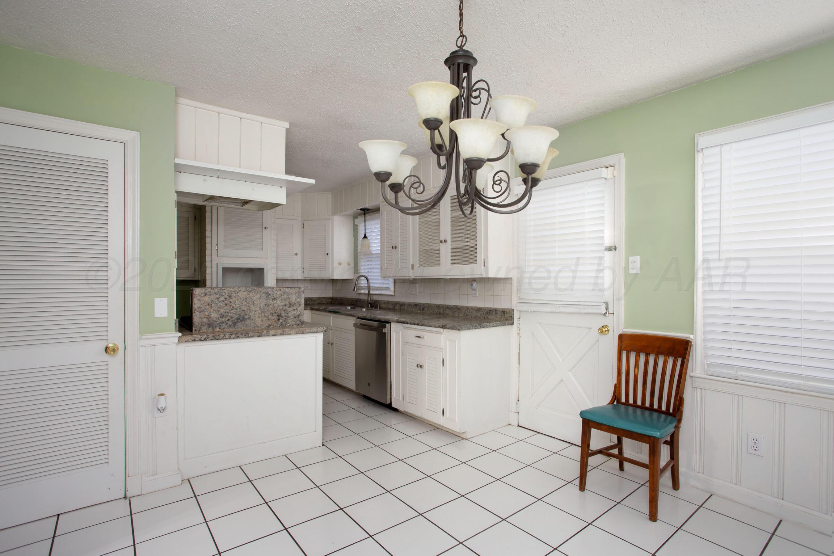 4301 S Fannin Street Property Photo 7