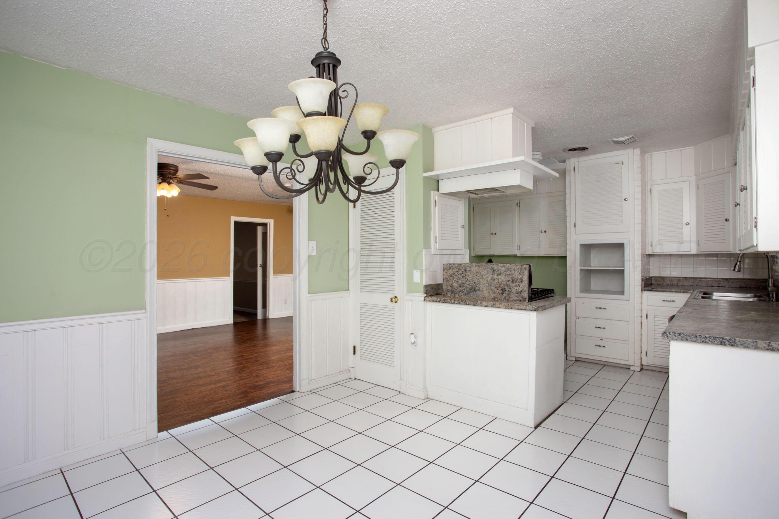 4301 S Fannin Street Property Photo 9