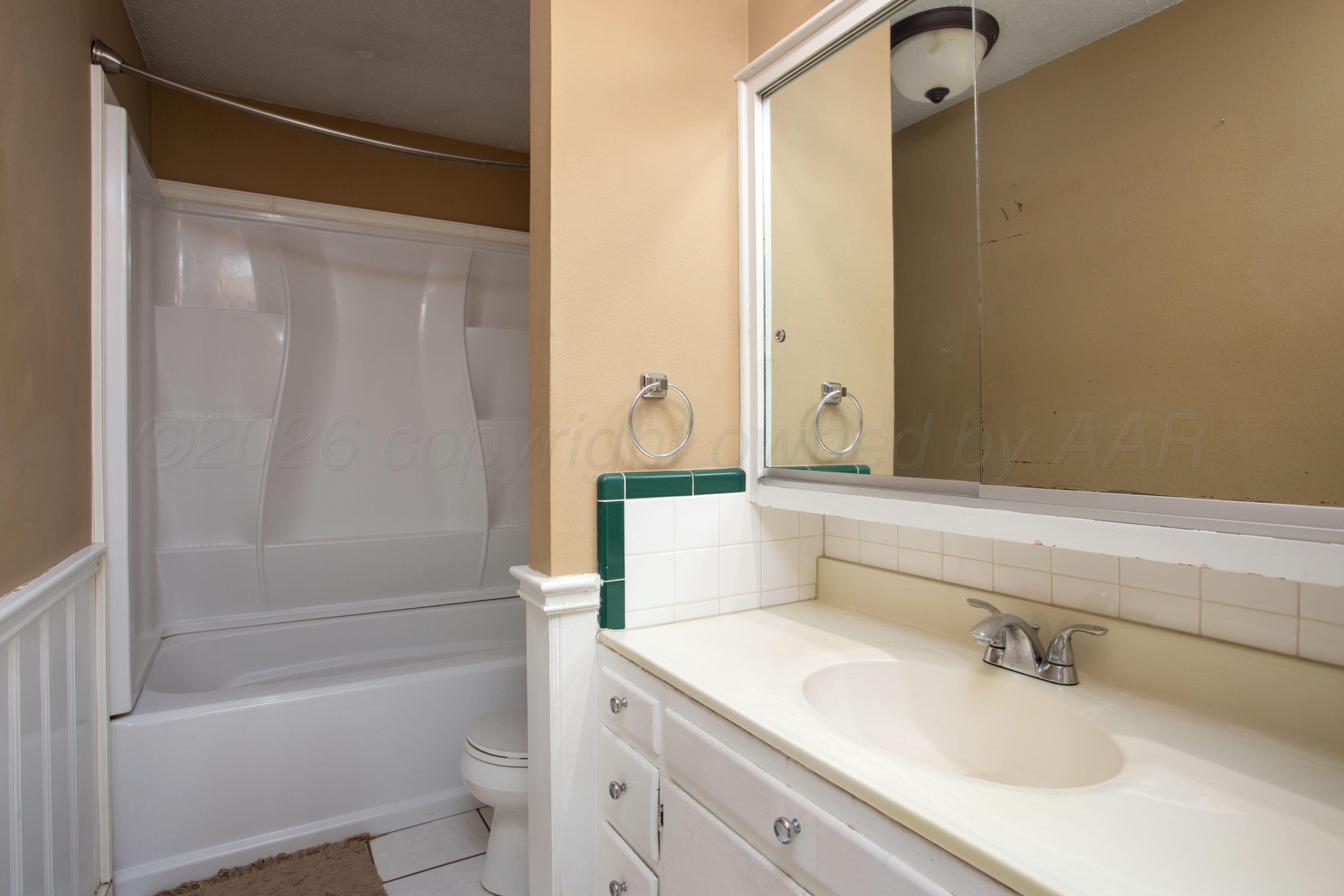 4301 S Fannin Street Property Photo 14