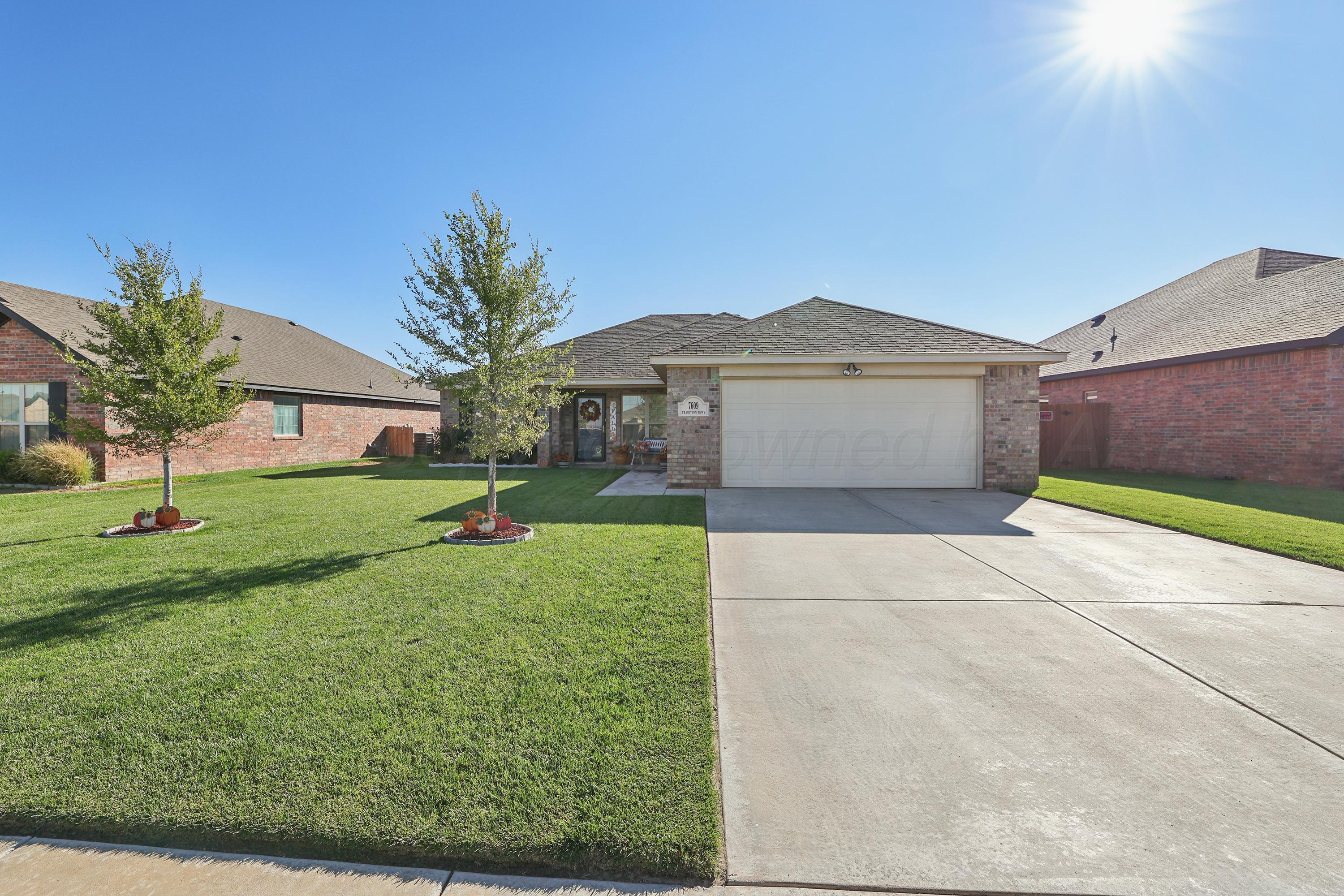 7609 Tradition Parkway Property Photo 3