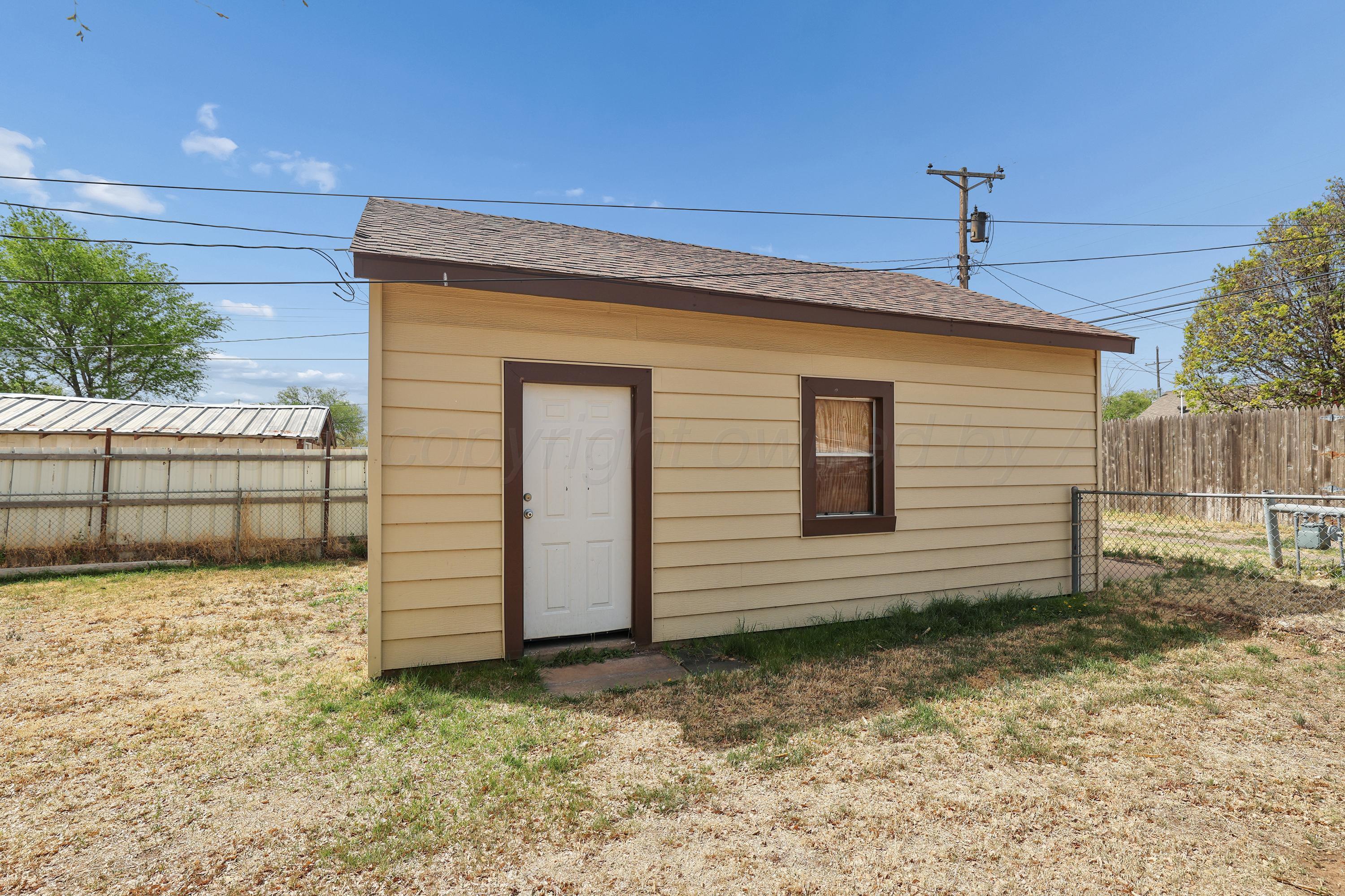 2704 Canyon Drive Property Photo 20