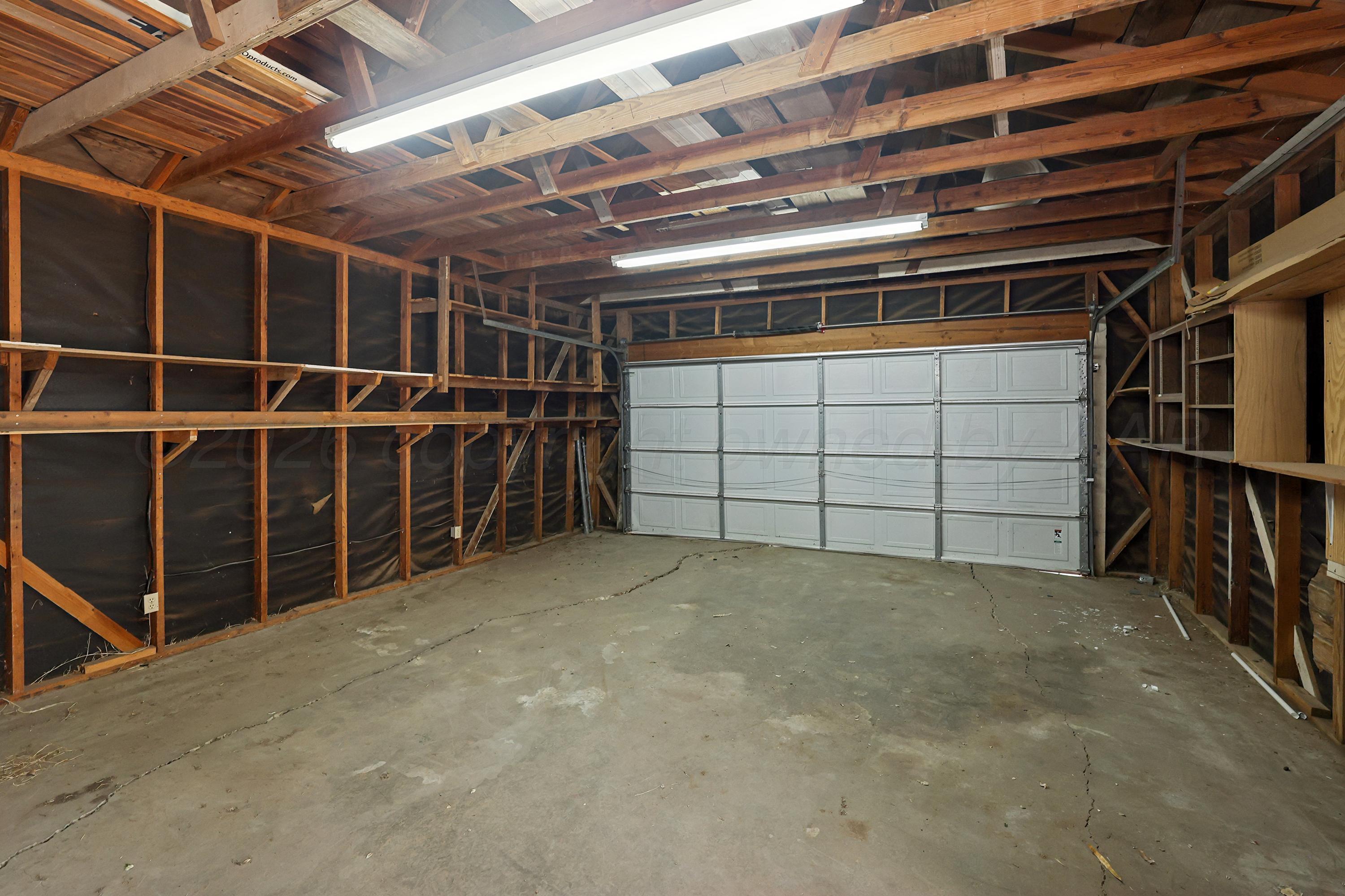 2704 Canyon Drive Property Photo 21