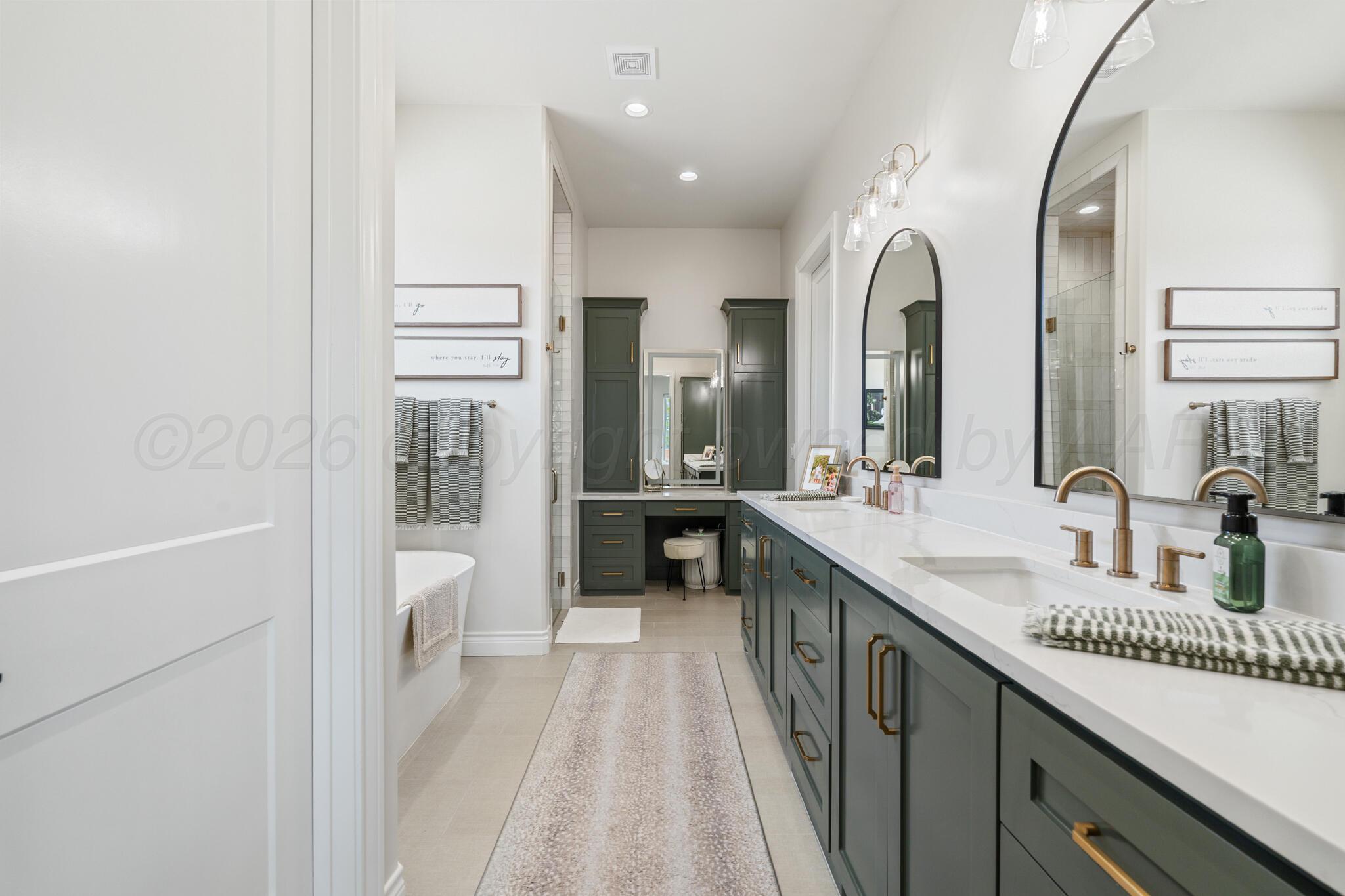 1200 Herring Ranch Road Property Photo 33