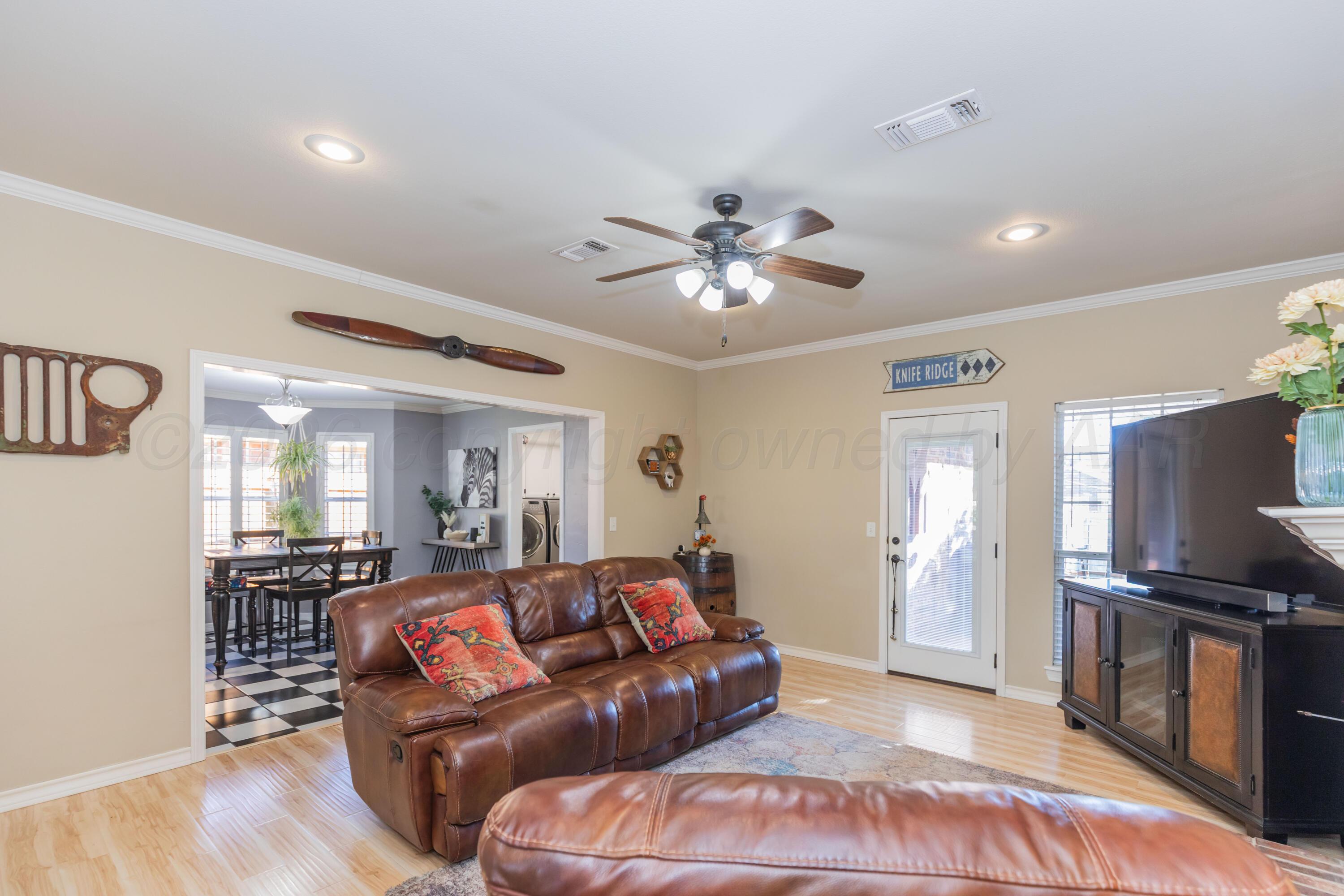 7903 Triumph Property Photo 6