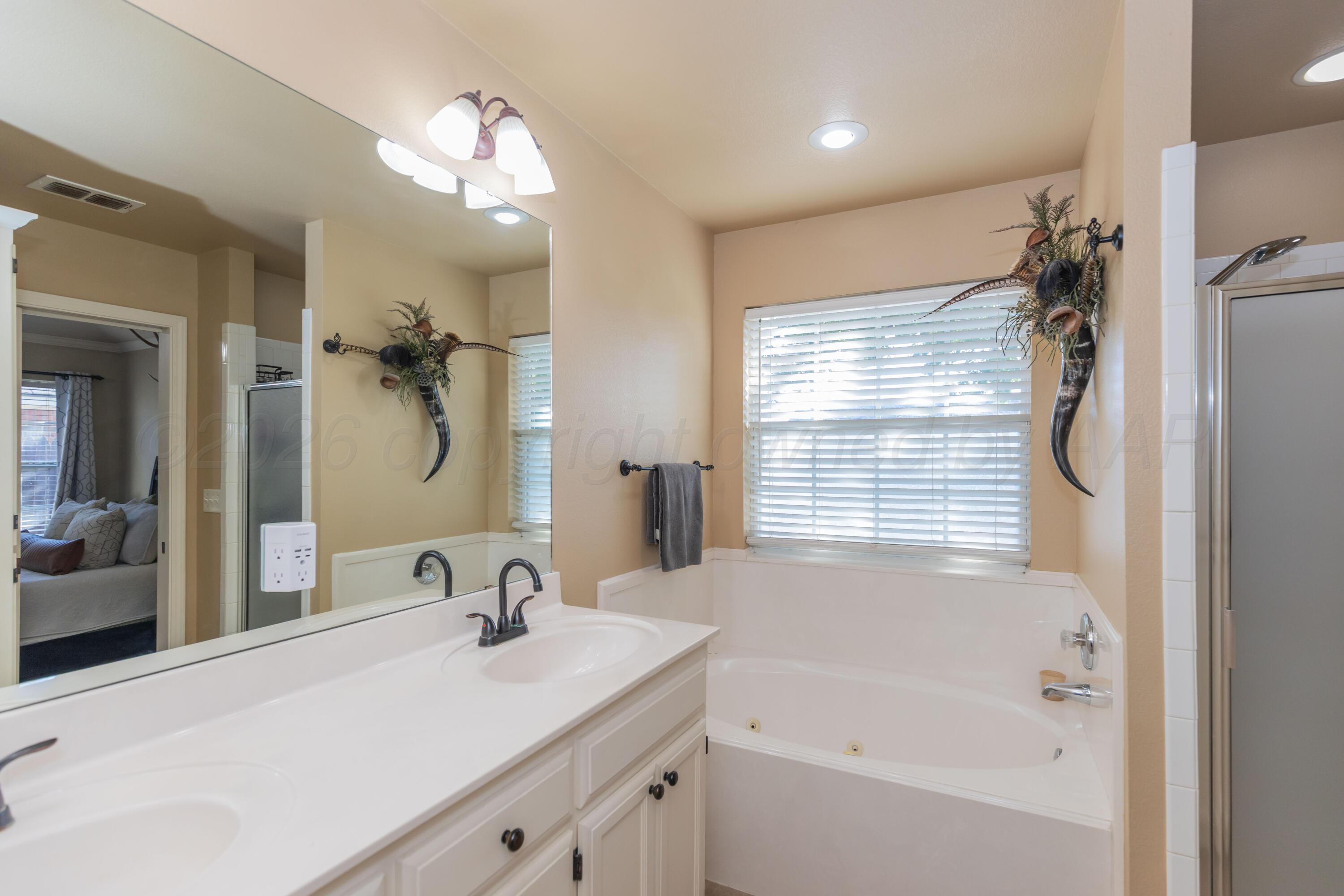 7903 Triumph Property Photo 35