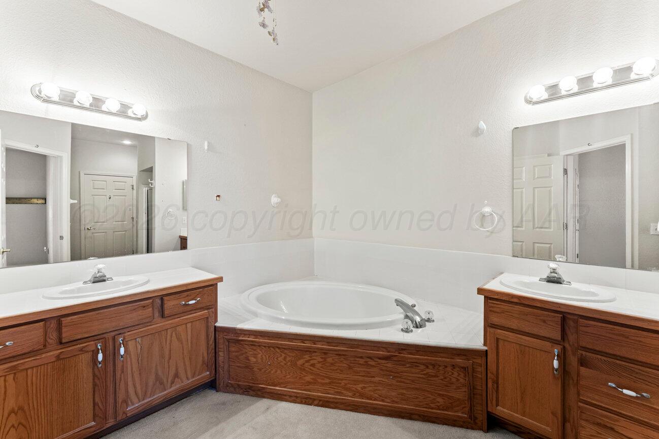 6212 S Bonham Street Property Photo 27