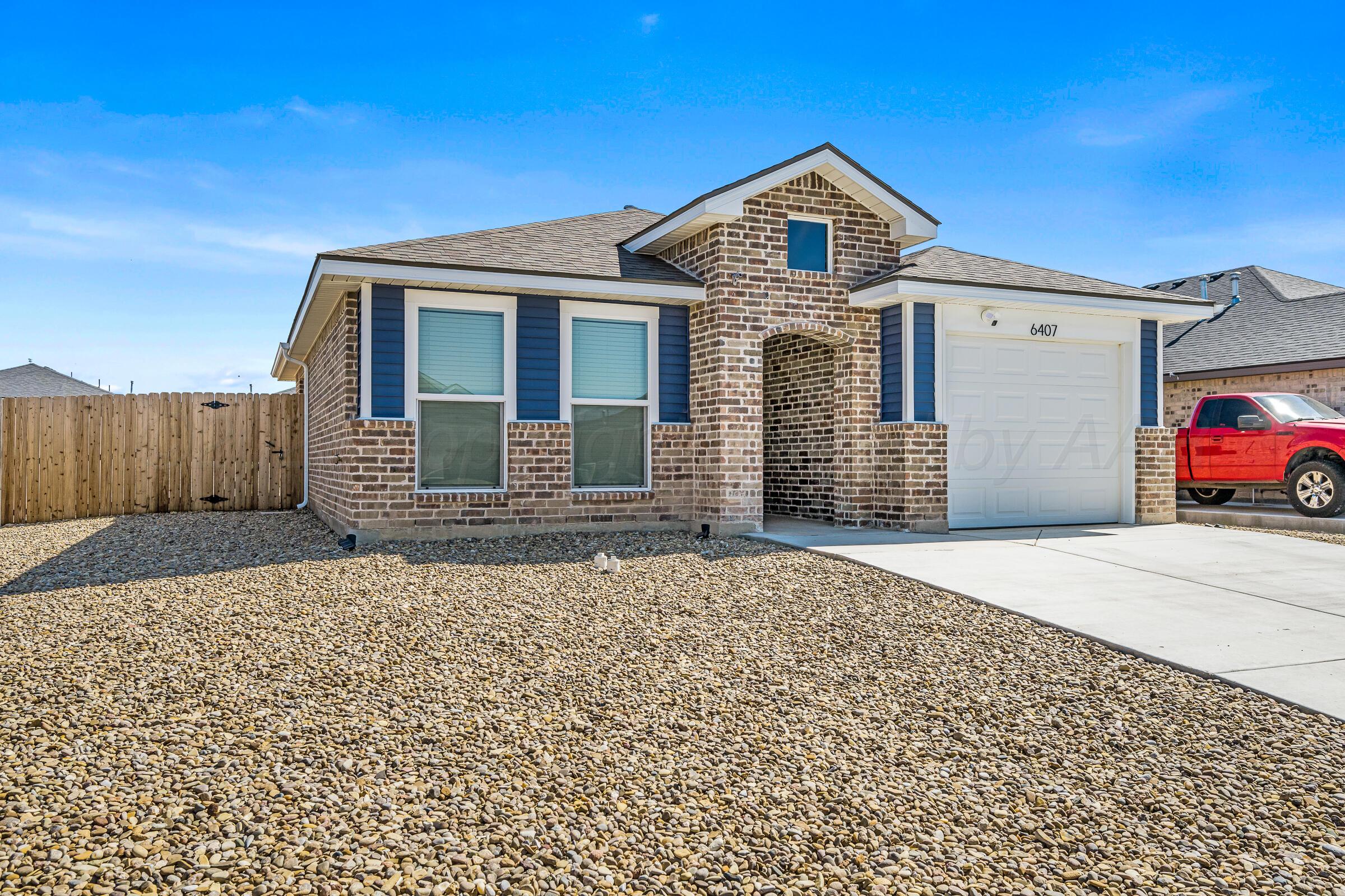 6407 Blueberry Way Property Photo 2