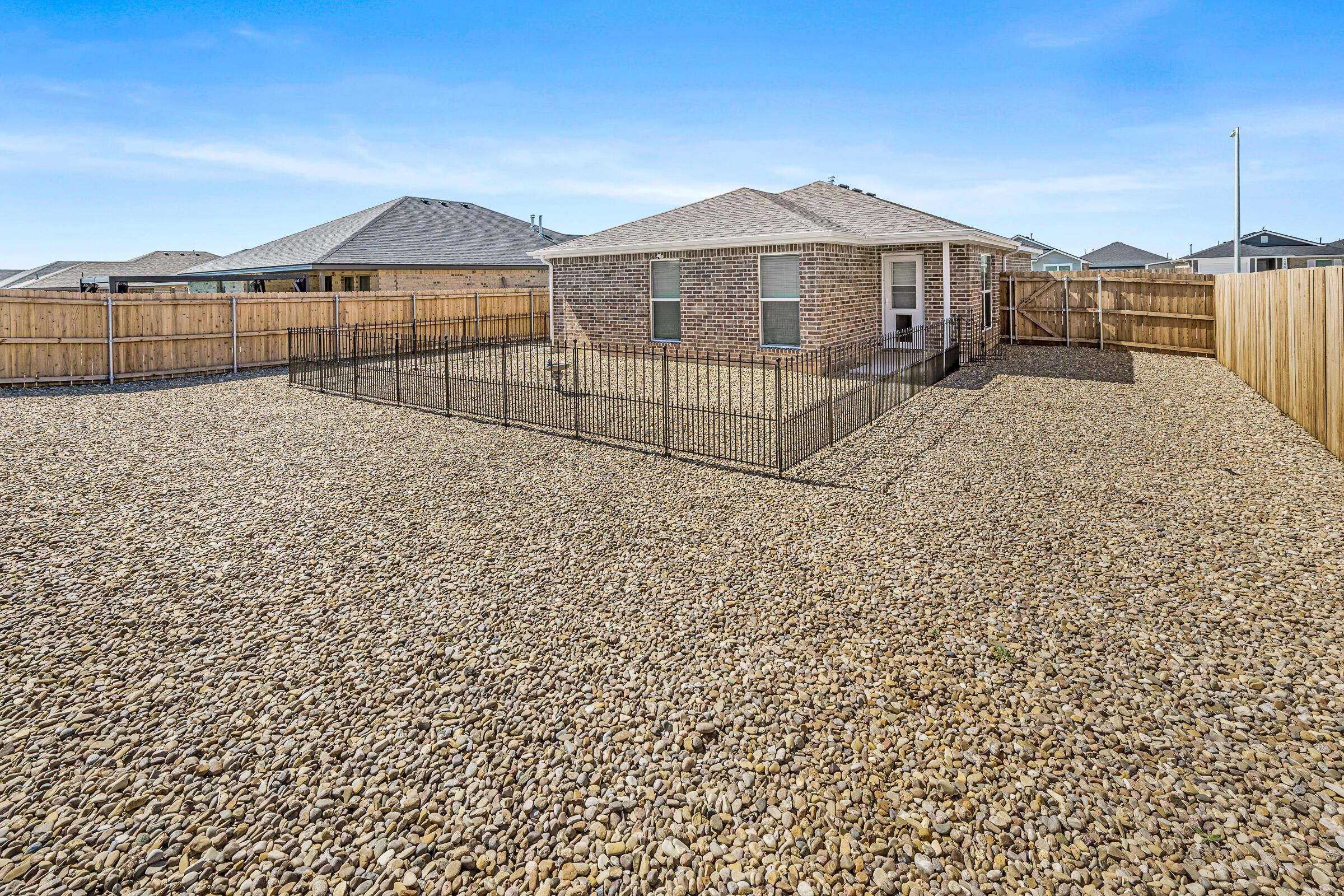 6407 Blueberry Way Property Photo 18