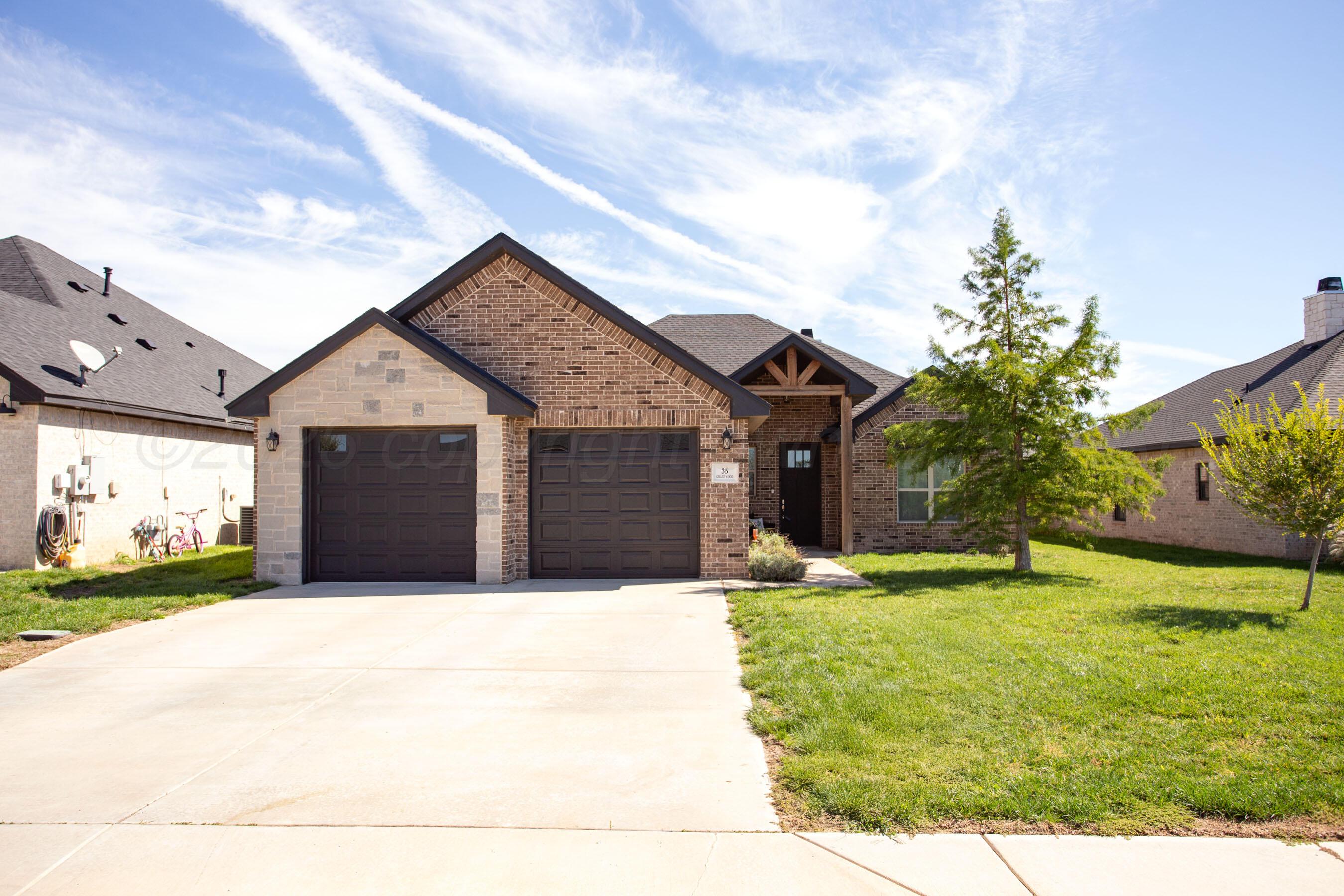 35 Grace Wood Lane Property Photo 1