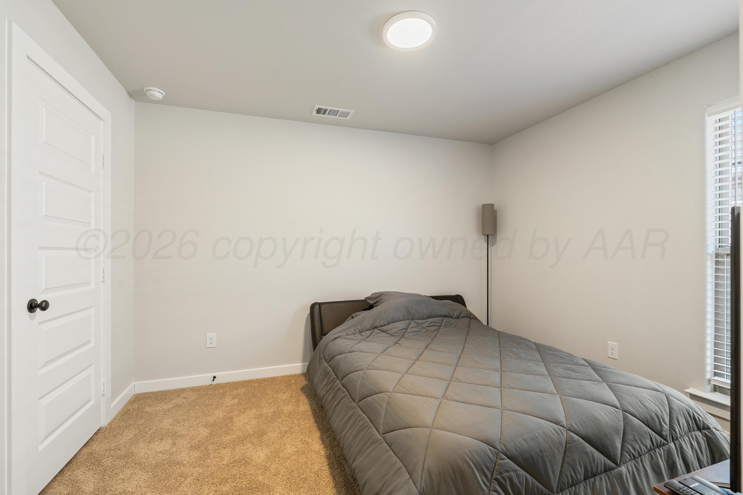 3008 Settler Avenue Property Photo 14