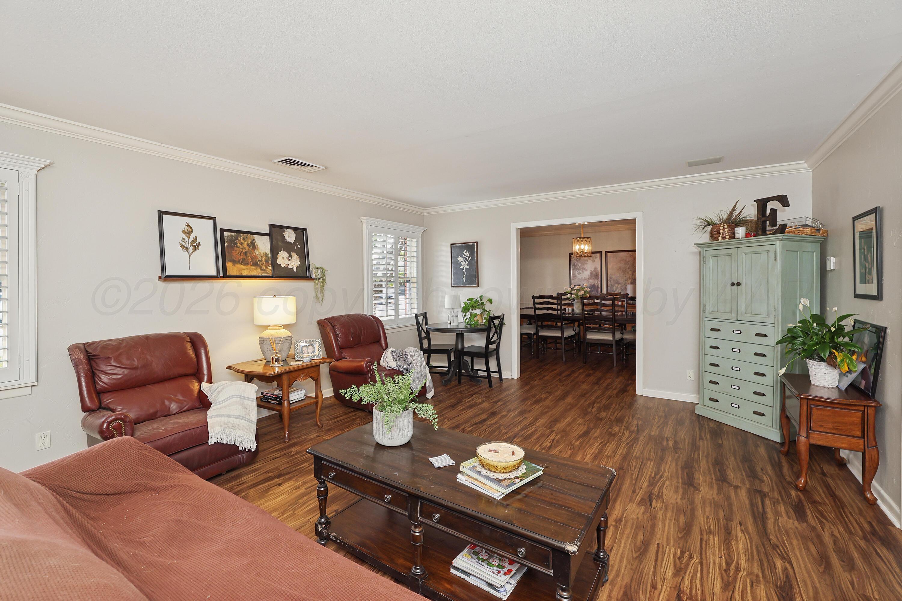 3705 Paramount Boulevard Property Photo 4
