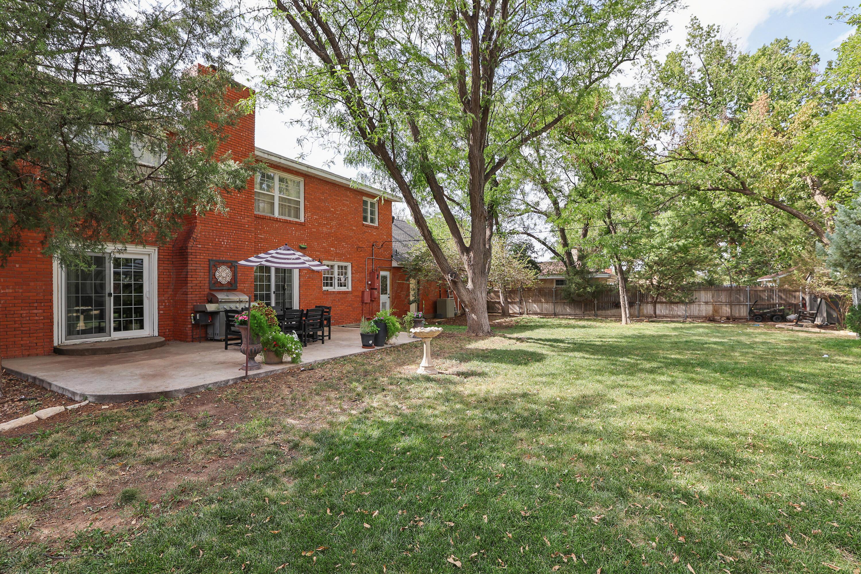 3705 Paramount Boulevard Property Photo 30
