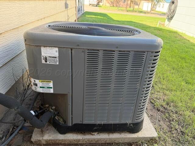 1231 S Finley Street Property Photo 25