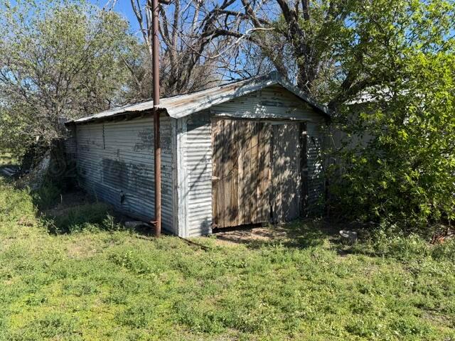 1317 E Frederic Avenue Property Photo 25