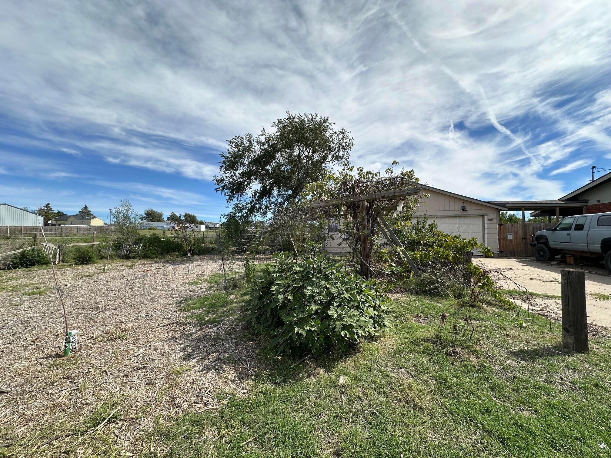 4840 Angelus Drive Property Photo 7