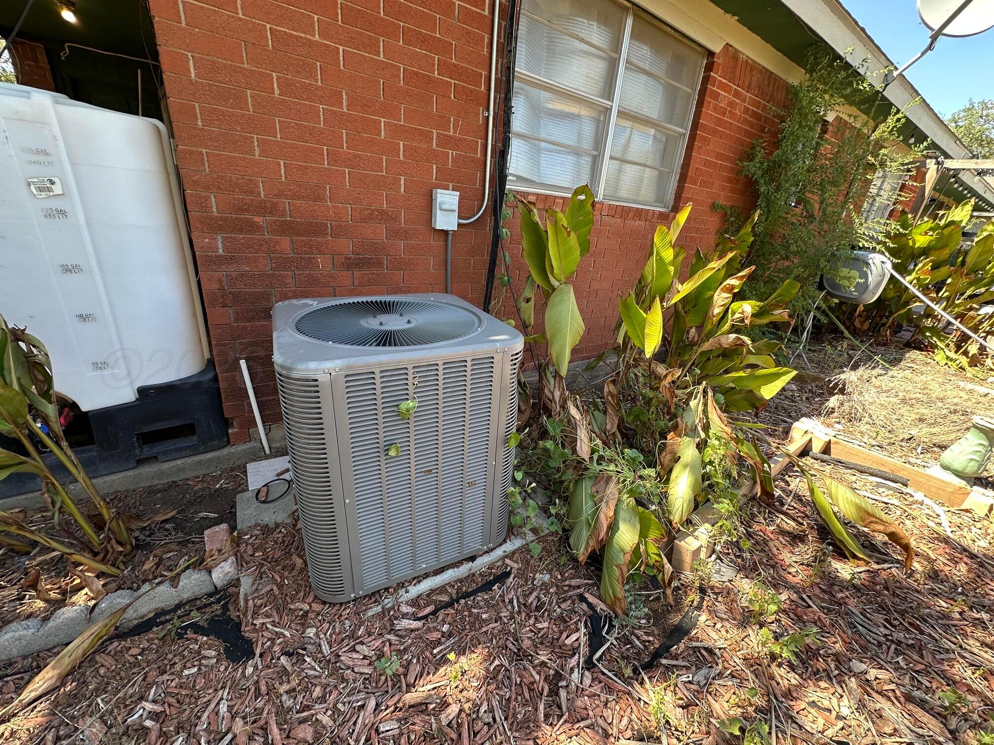 4840 Angelus Drive Property Photo 19