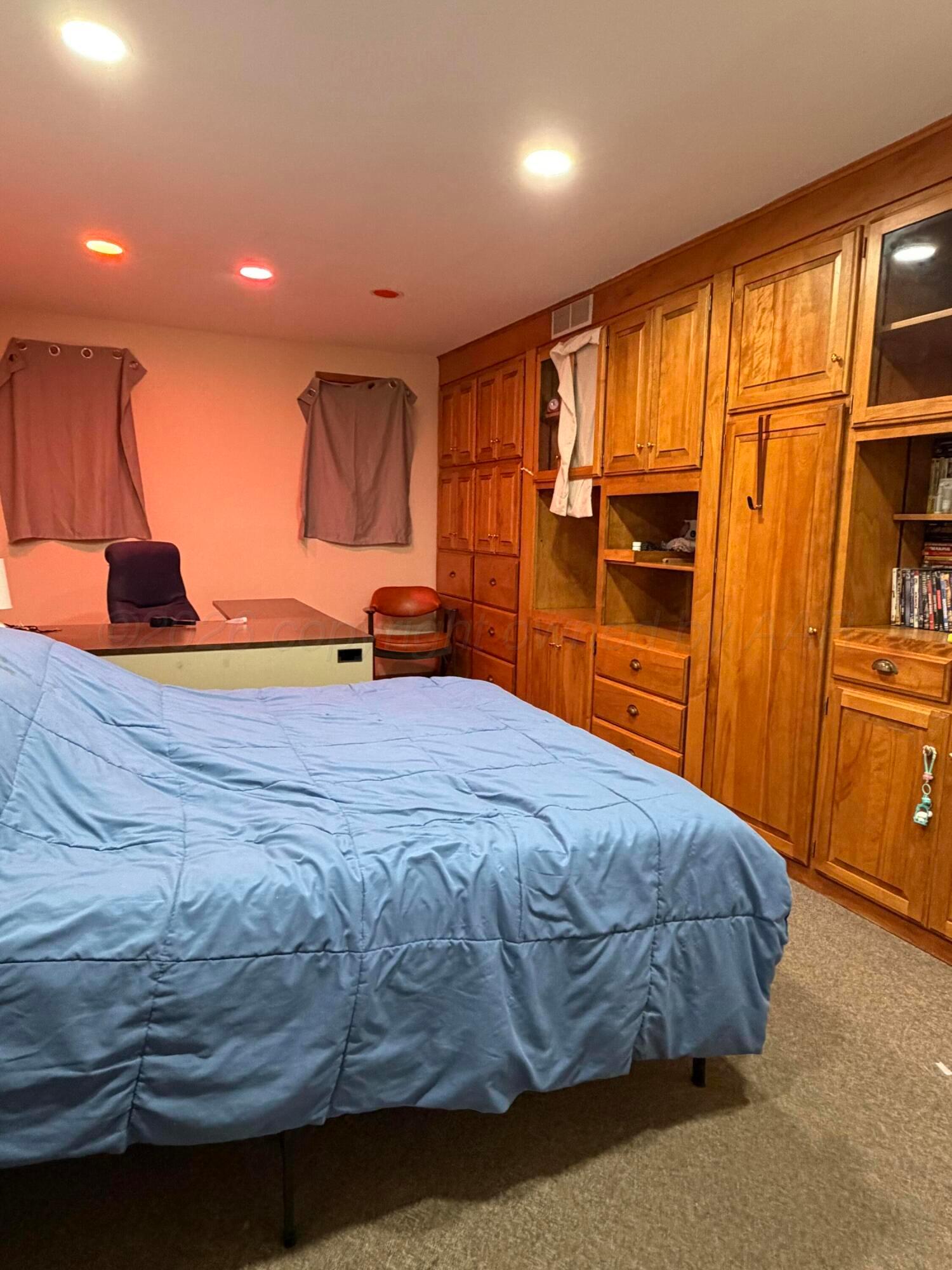 103 Texas Street Property Photo 9