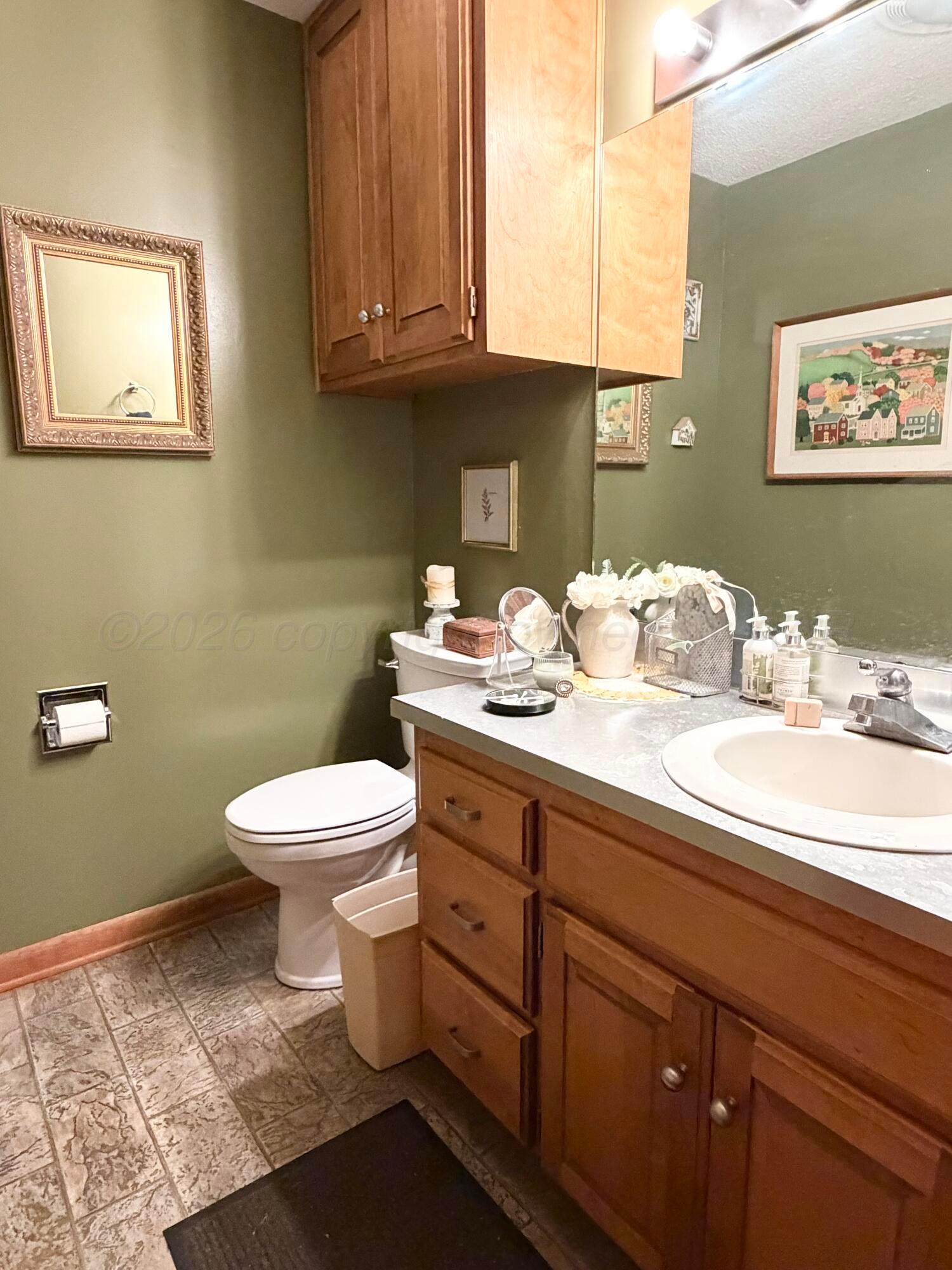 103 Texas Street Property Photo 13