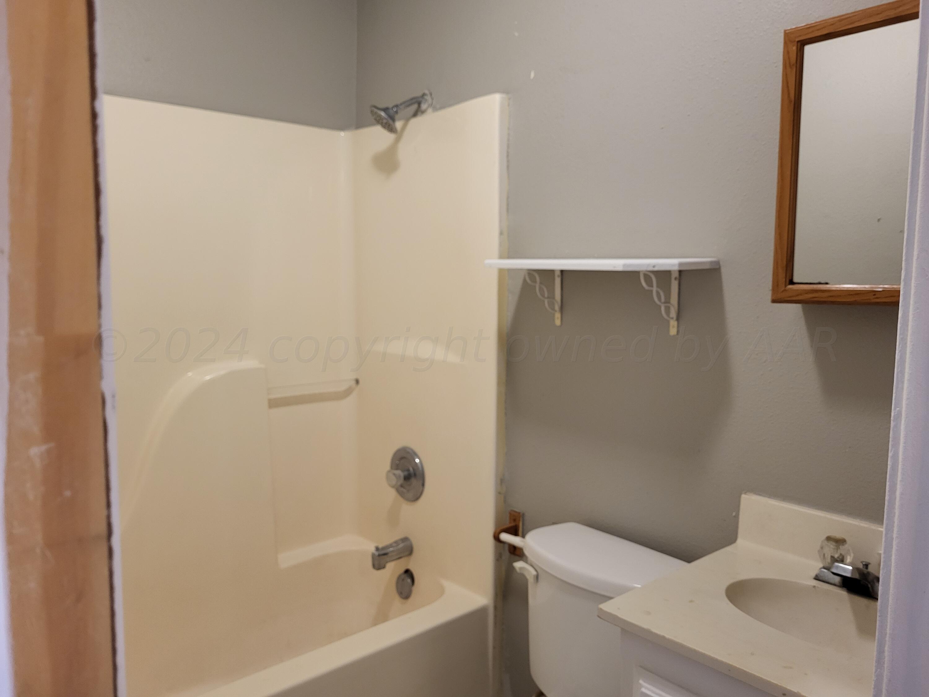 202-d N Mississippi Property Photo 5